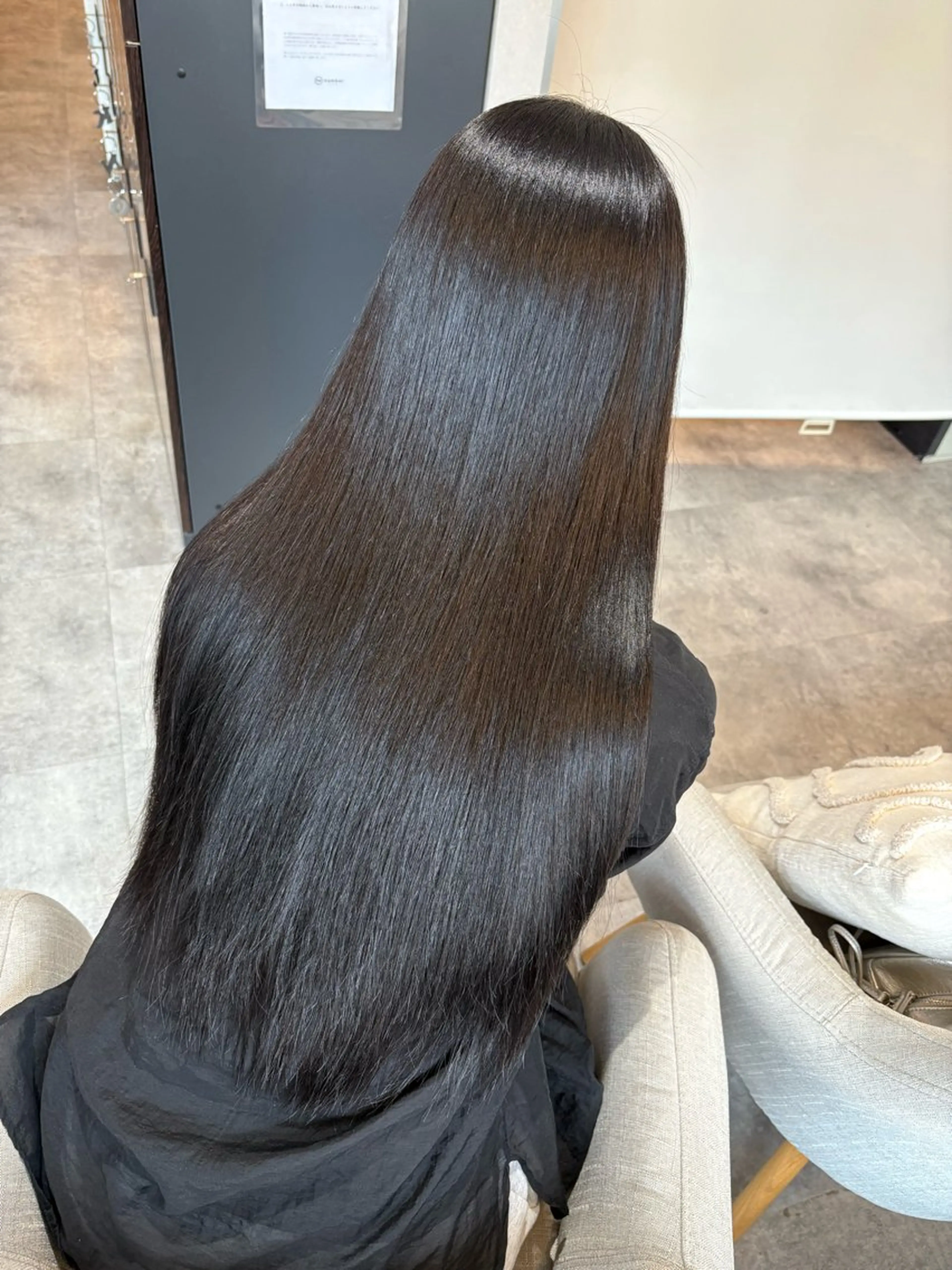 ロング カラー ヘアカラー トリートメント 🖤N゜JILLVA 🤍店長/川田 栞のヘアスタイル