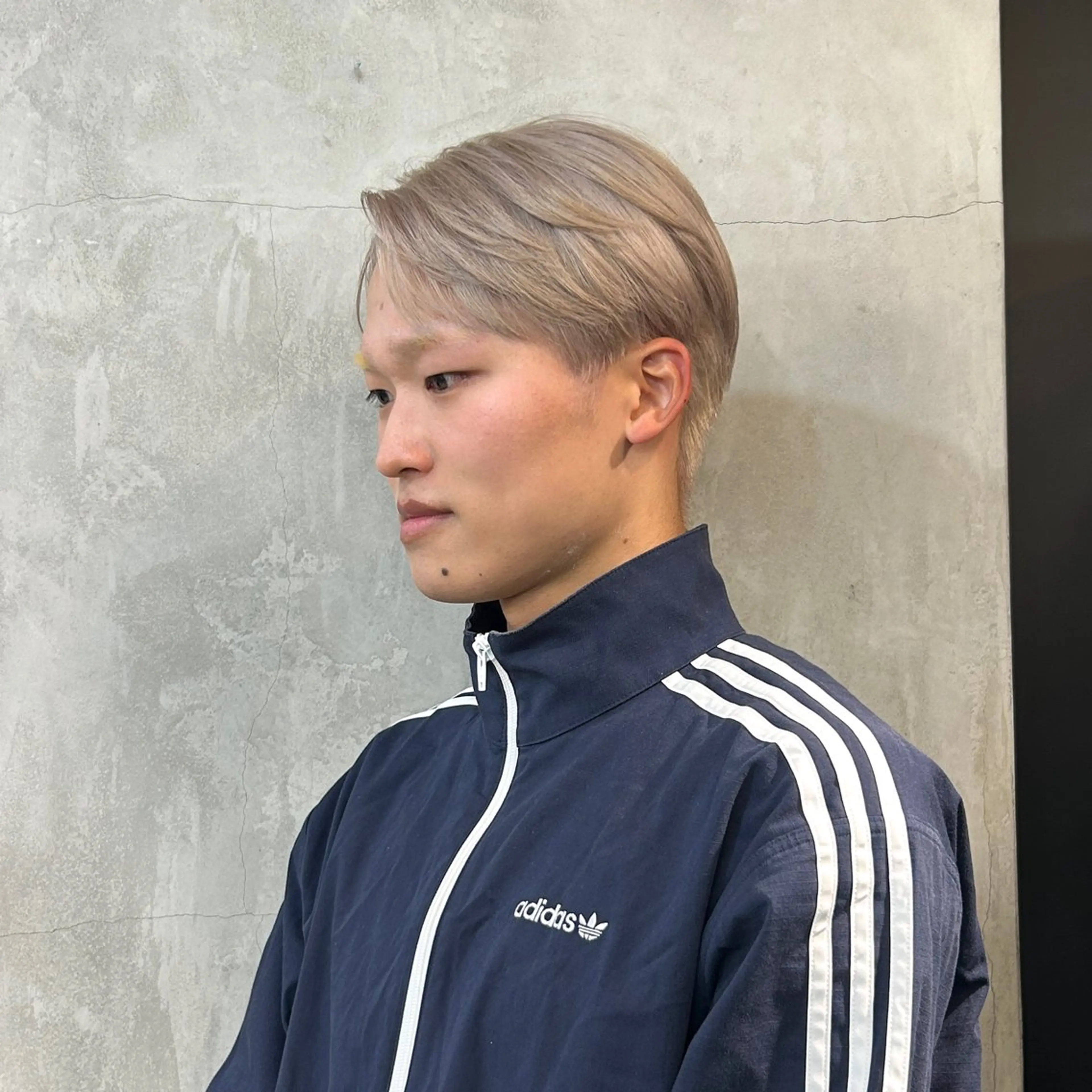 カラー メンズ ✨うる艶/ブリーチ✨ 𝓡𝒖𝓷𝐚💋のヘアスタイル