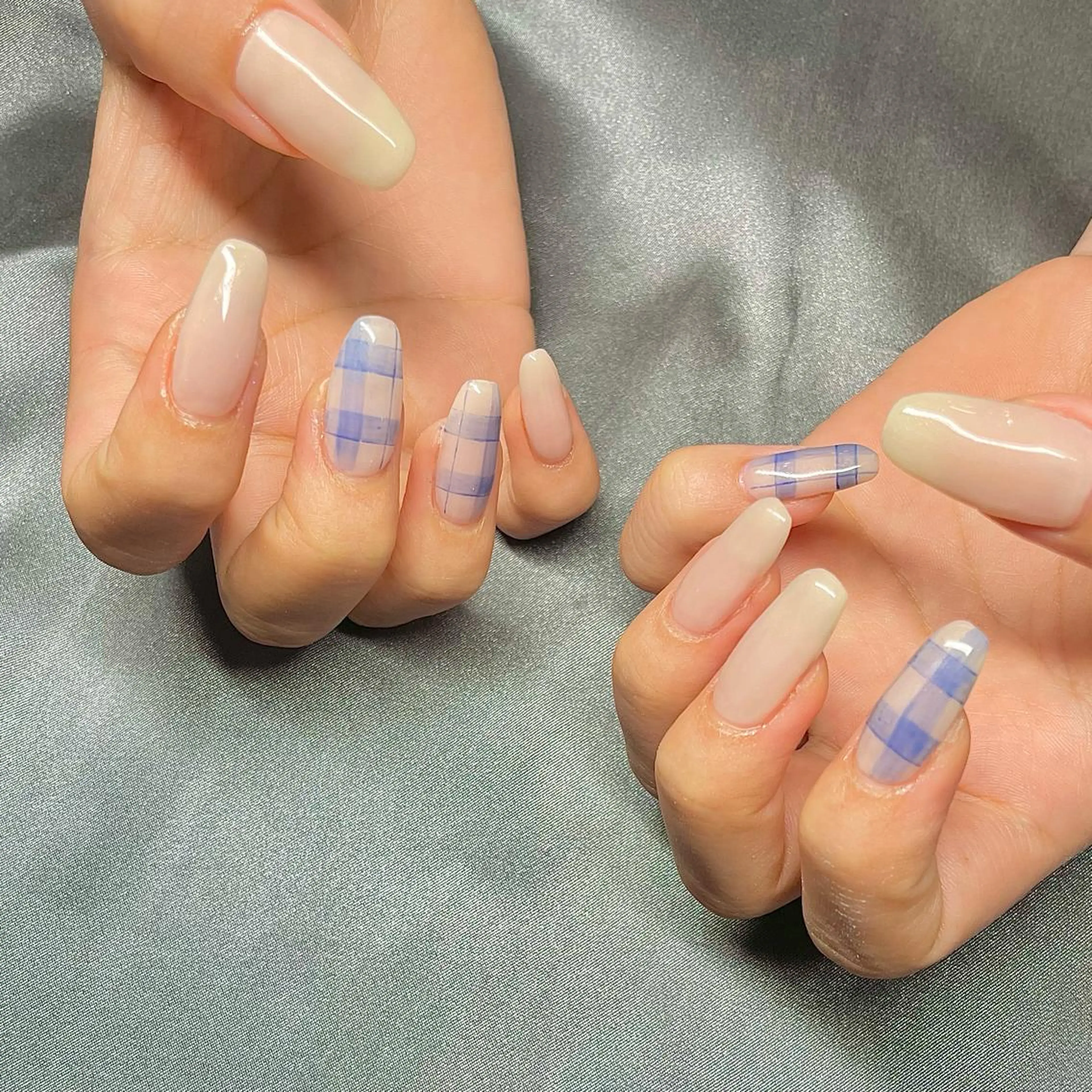 ロング カラー パーマ ヘアアレンジ メンズ キッズ ネイル マツエク・マツパ アイブロウ クリアネイル ホワイト nail&eye Aoのマツエク・マツパデザイン