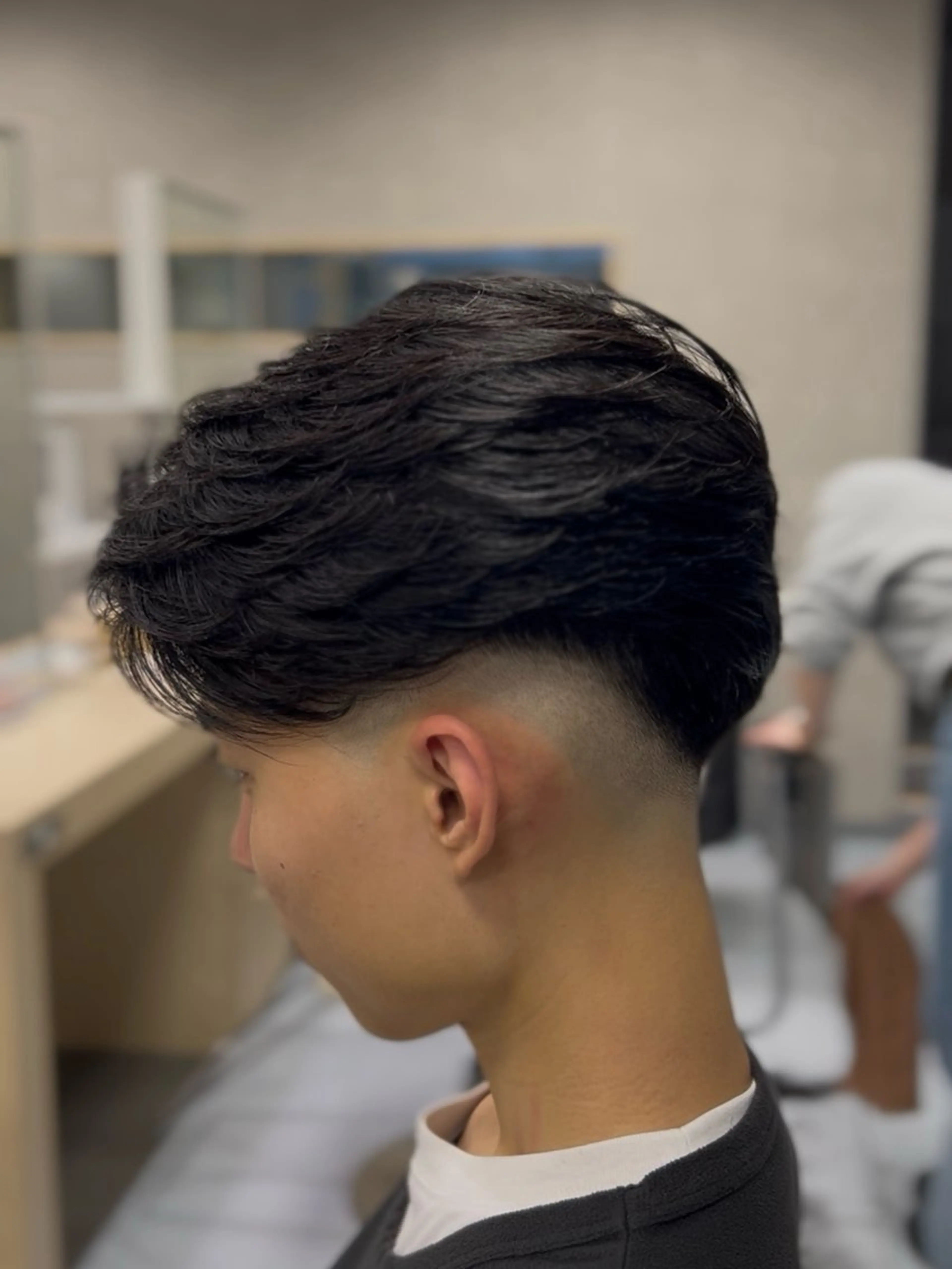 セミロング パーマ メンズ フェードカット メンズパーマ セミロングパーマ くせ毛 ニュアンスパーマ カット パーマ トリートメント 🔮メンズ縮毛矯正 毛流れパーマ💎竹永のヘアスタイル