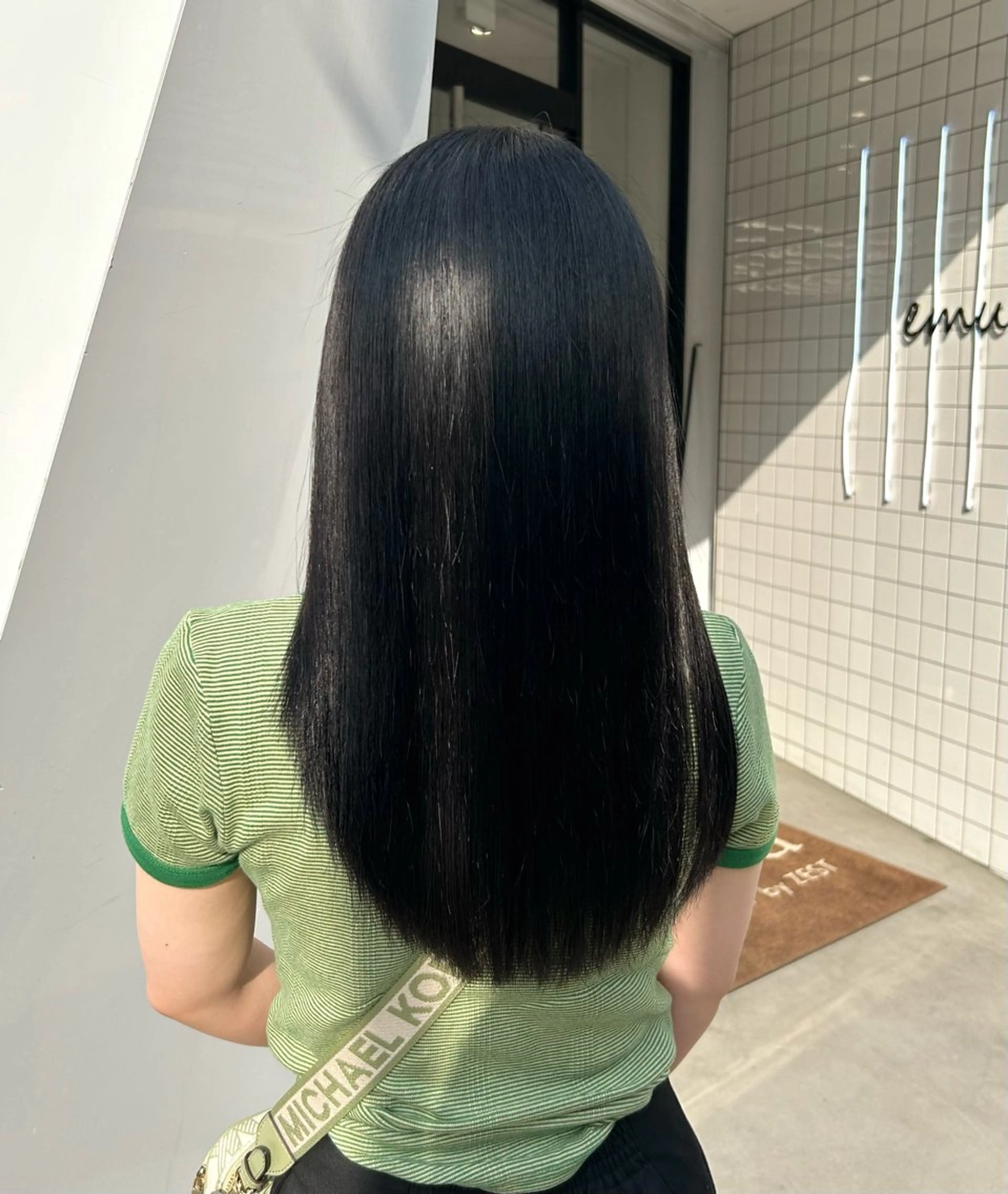 ロング カラー 黒髪 ブリーチ 髪質改善 縮毛矯正 トリートメント ちょめ/八王子 ZEST emuのヘアスタイル