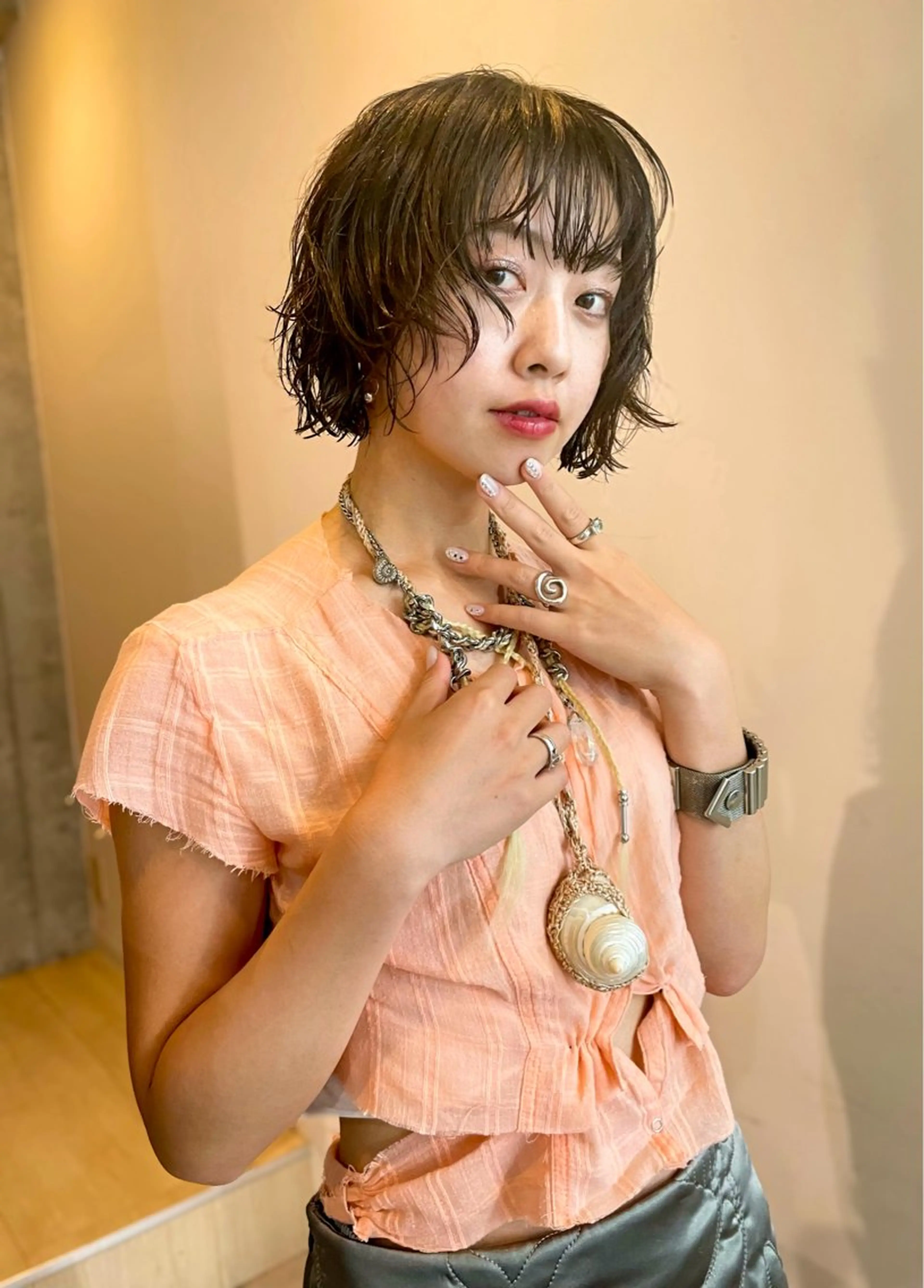 ショート カラー 透明感カラー ショートヘア SAKURA omotesando所属・ボブ/似合わせカット /武田悠里のヘアスタイル