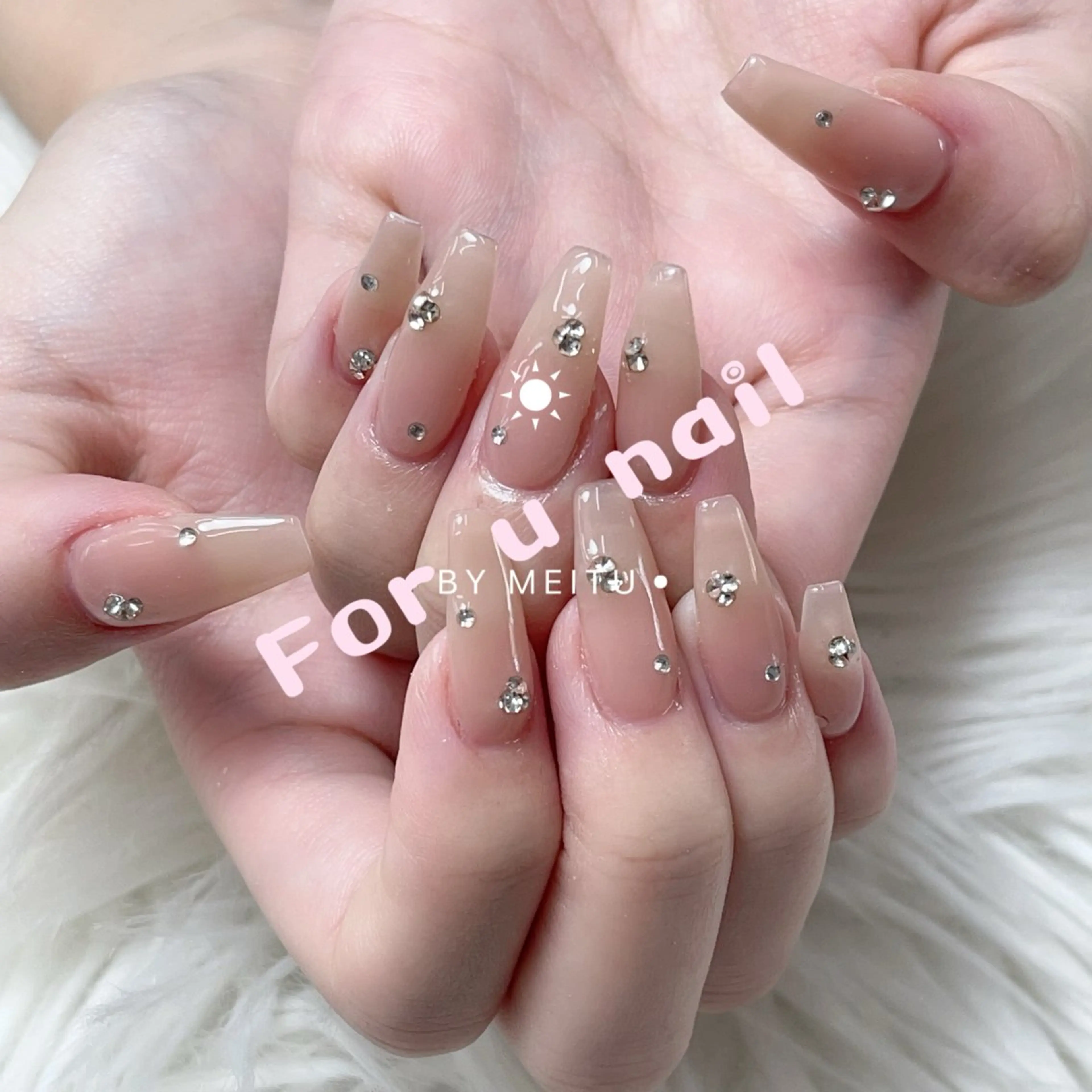 メンズ ネイル アートネイル フレンチネイル ジェルネイル キラキラネイル パラジェル Bloom スカルプ専門店のネイルデザイン