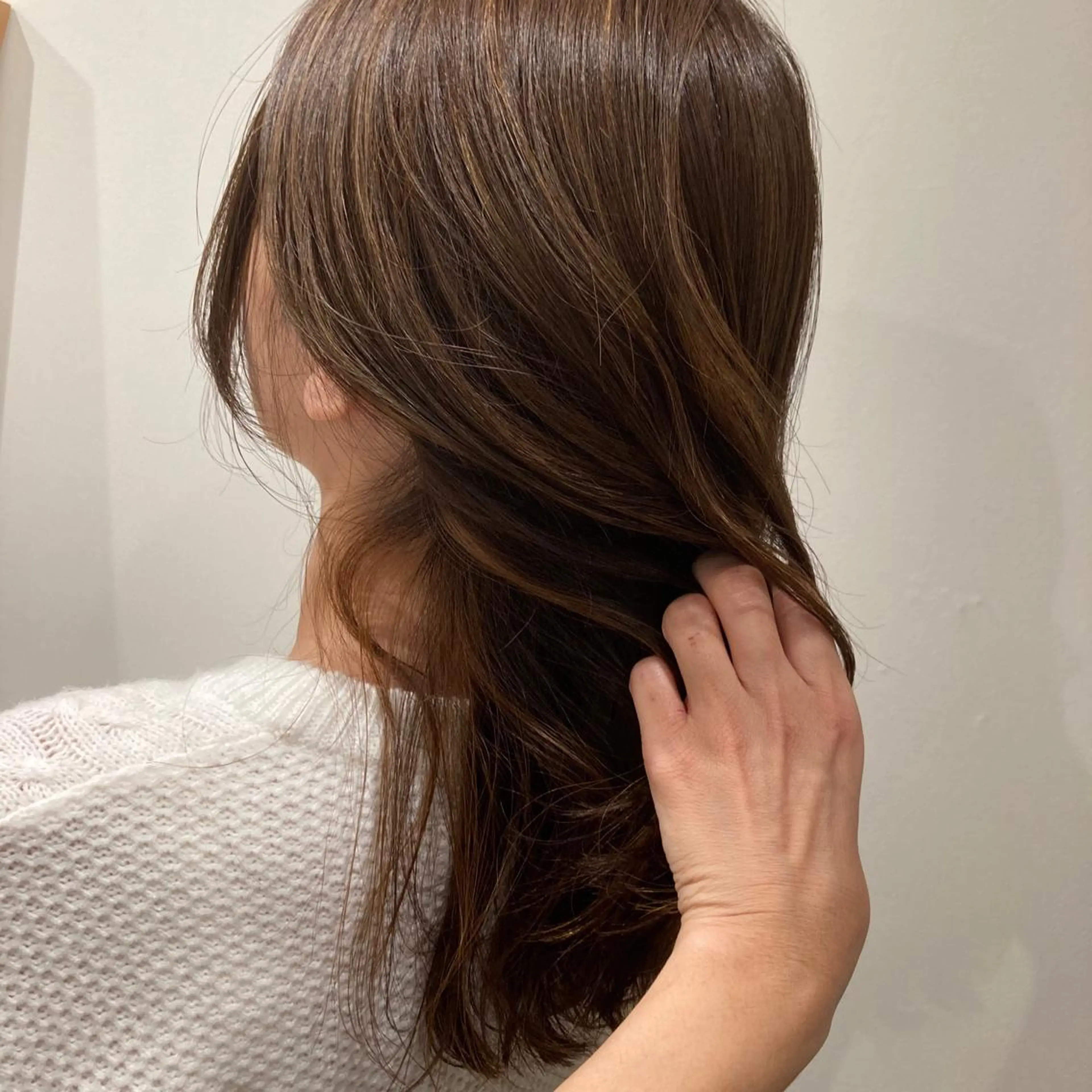 ロング NEWI 京橋 京橋【tomomi】のヘアスタイル