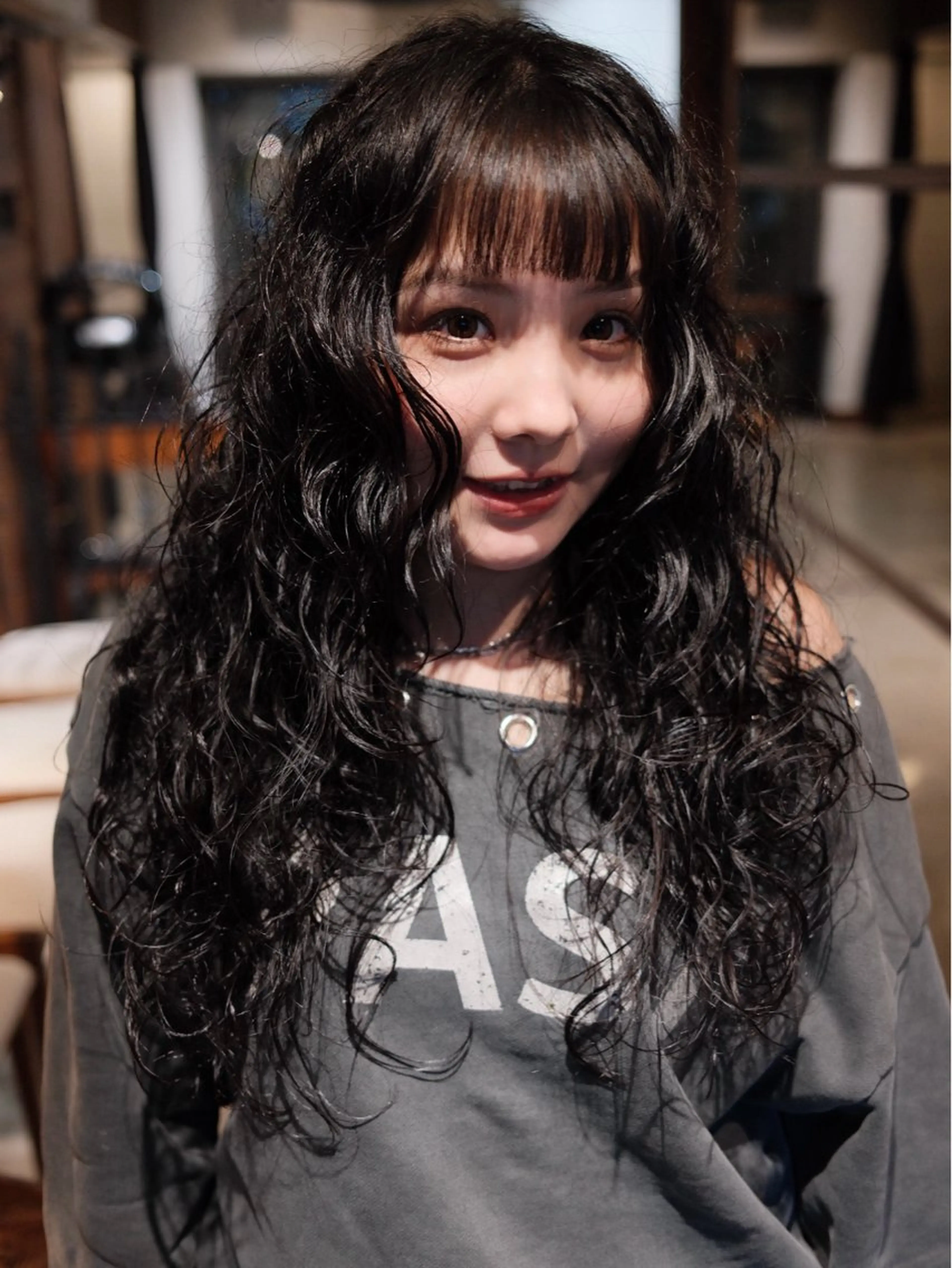 ロング パーマ ボブ レイヤーカット デジタルパーマ カット パーマ 縮毛矯正 【お洒落パーマ】 Elme　肥塚康汰郎のヘアスタイル