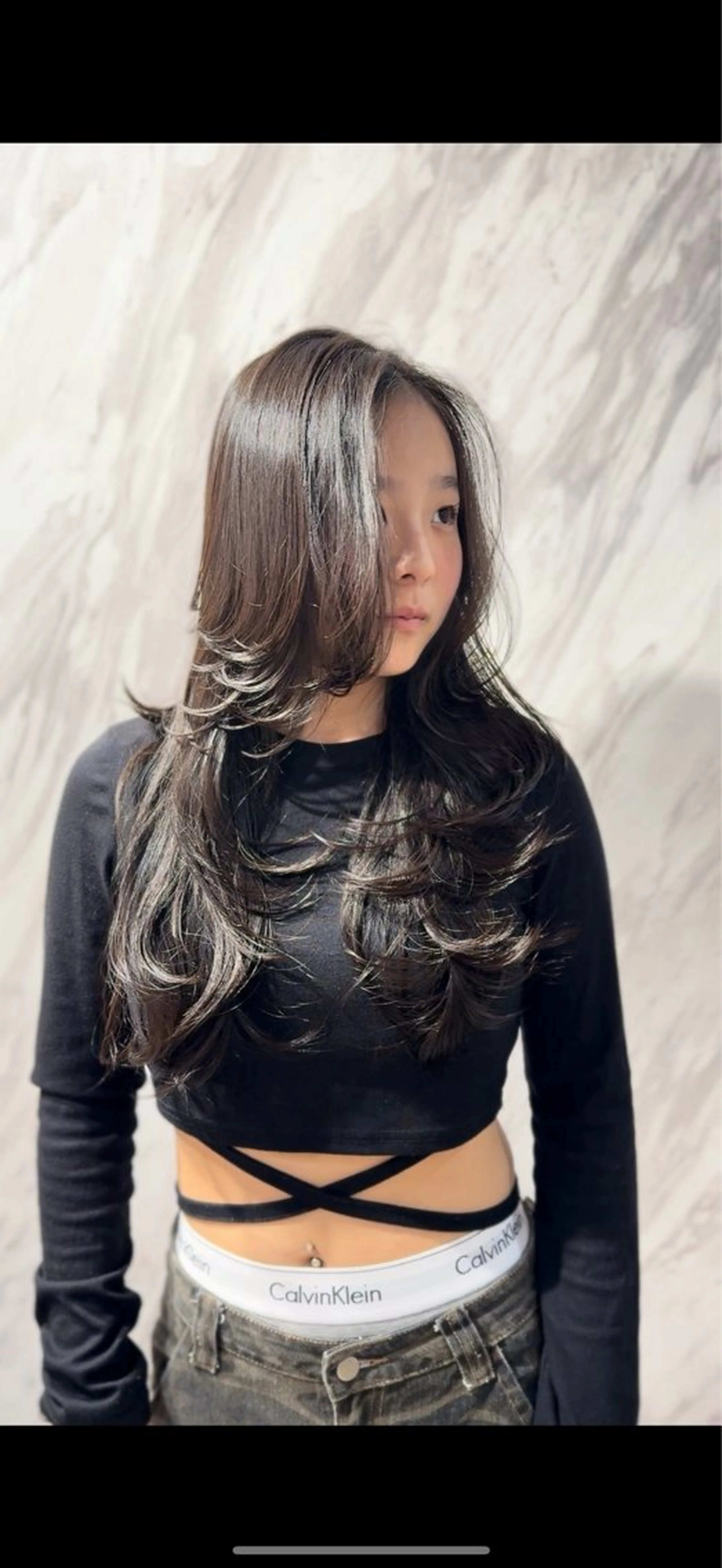 ロング ハイレイヤー レイヤーカット ロング ラピス大阪アメ村店所属・大阪ハイトーン✨ 🇺🇸髪質改善🌴のヘアスタイル