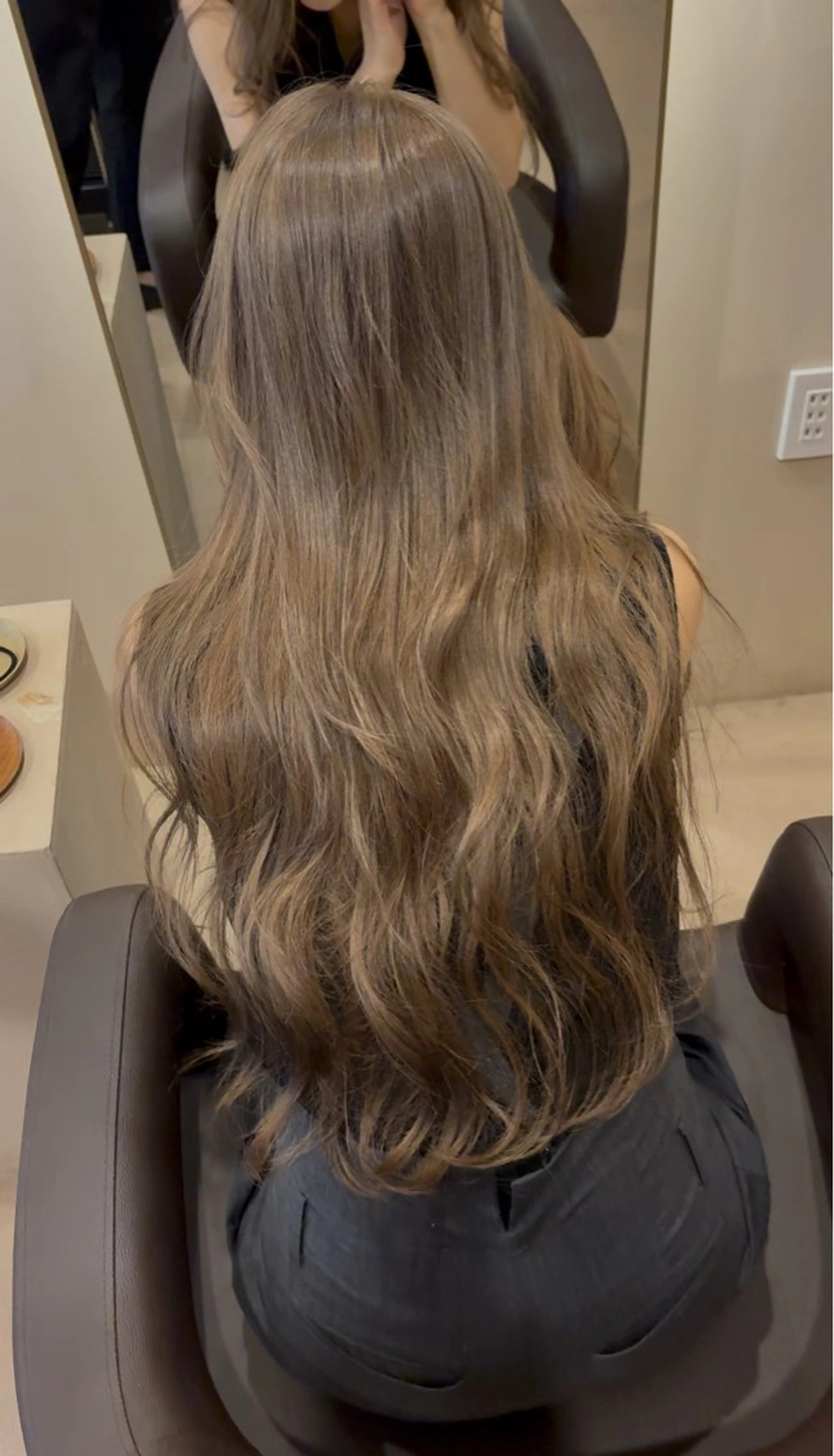 ロング カラー カット ヘアカラー トリートメント Eliss 堀江 店長　芝下光のヘアスタイル