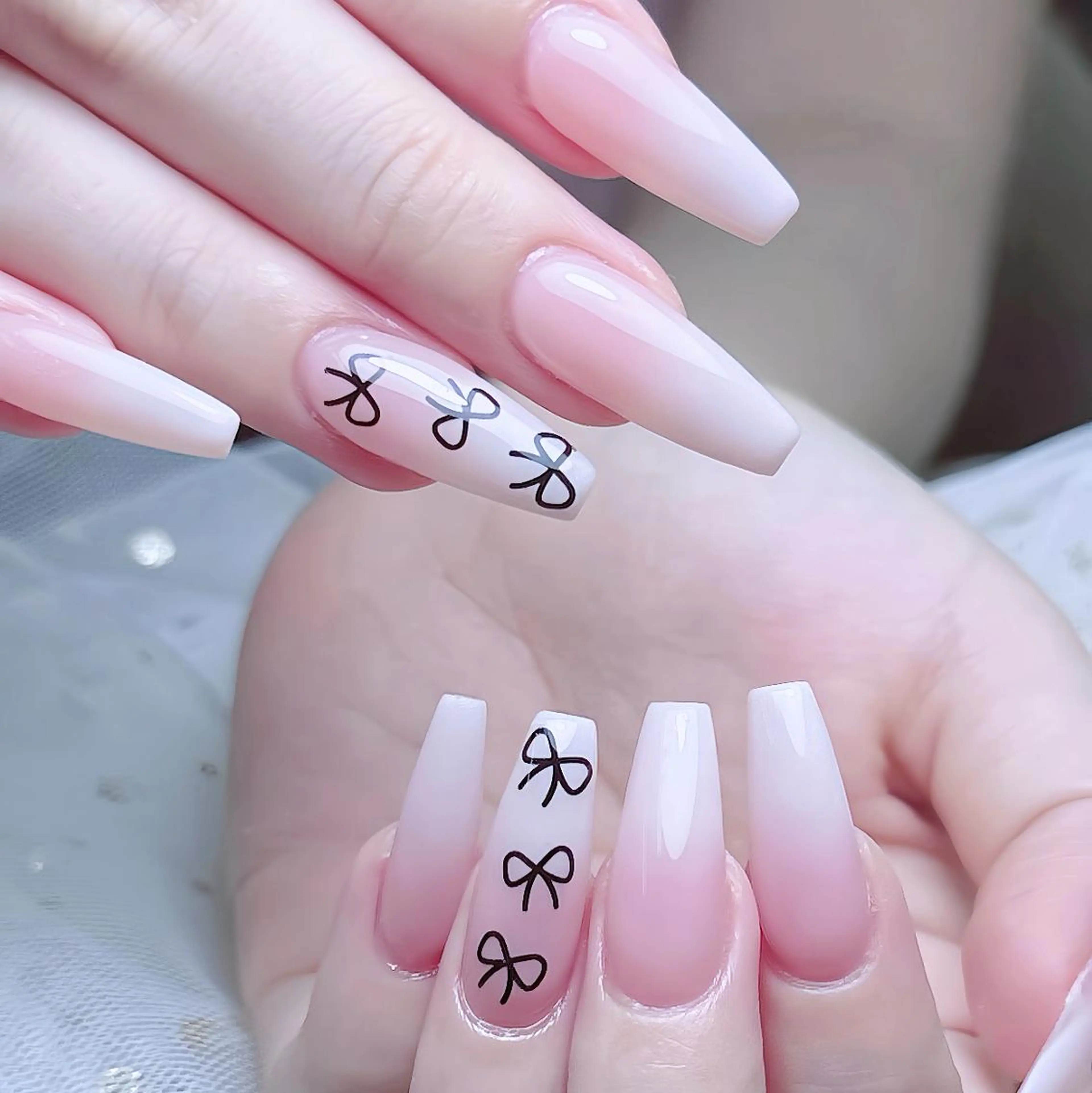 ネイル queens nailsalonのネイルデザイン
