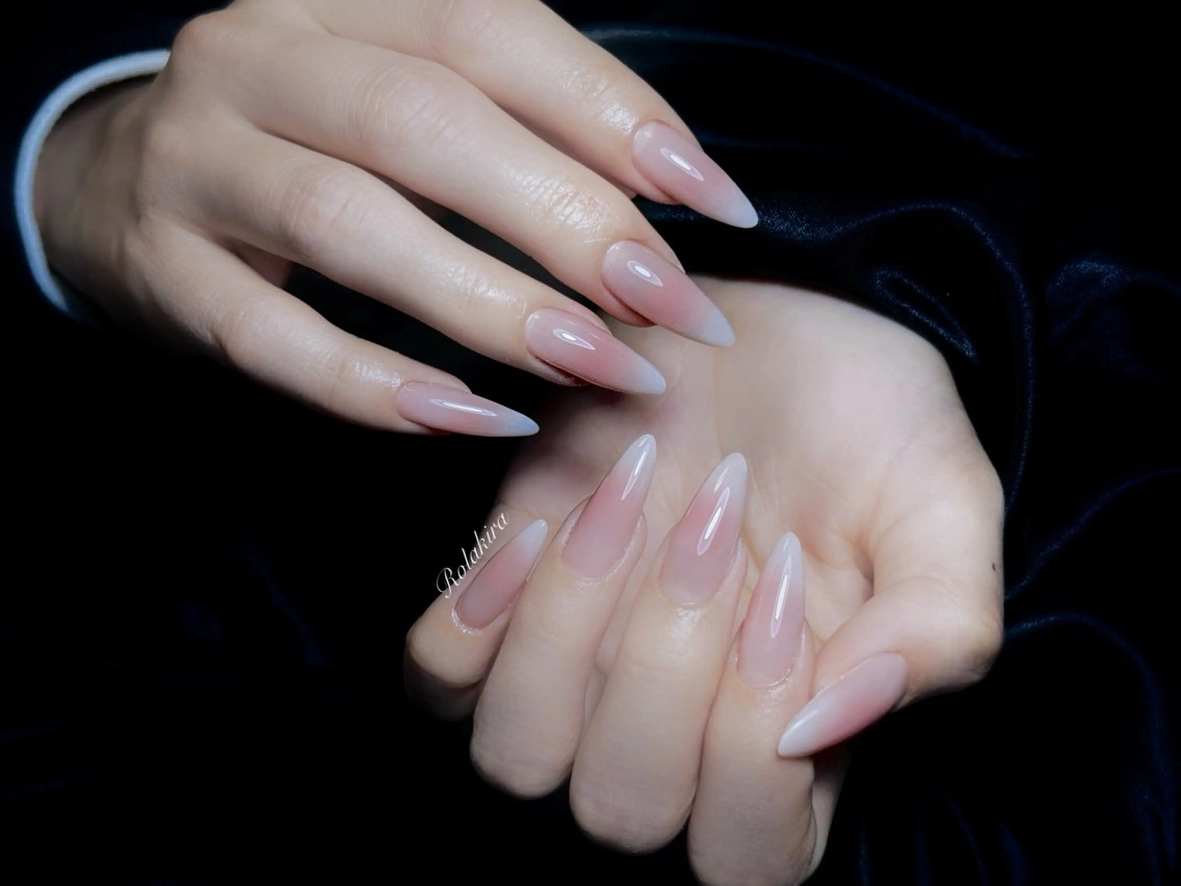 ネイル チークネイル 長さ出し フレンチネイル ジェルネイル 韓国ネイル ハンドネイル Rola kira 麗のネイルデザイン