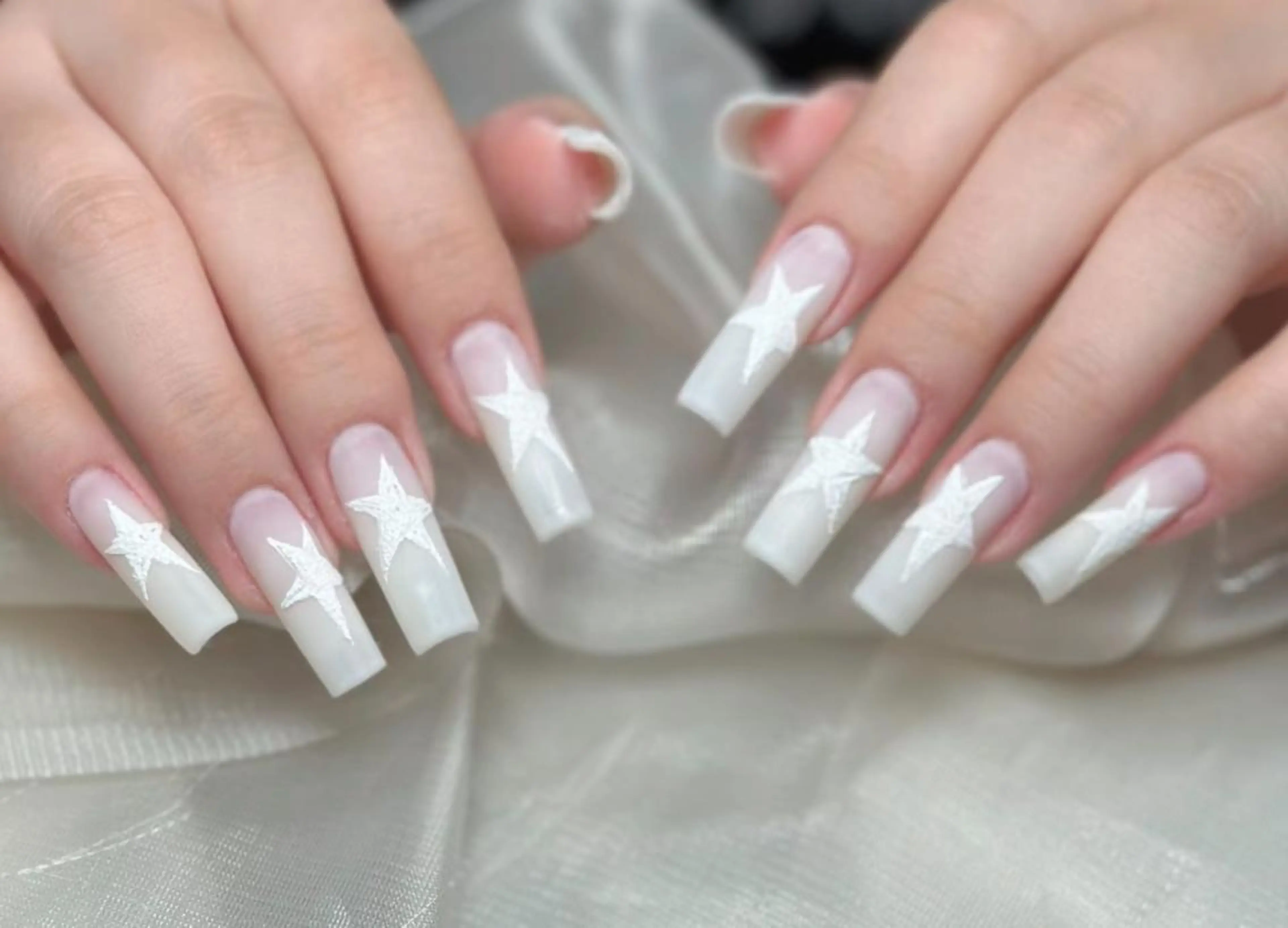 ネイル ハンドネイル 🎀 NaNa_nailのネイルデザイン