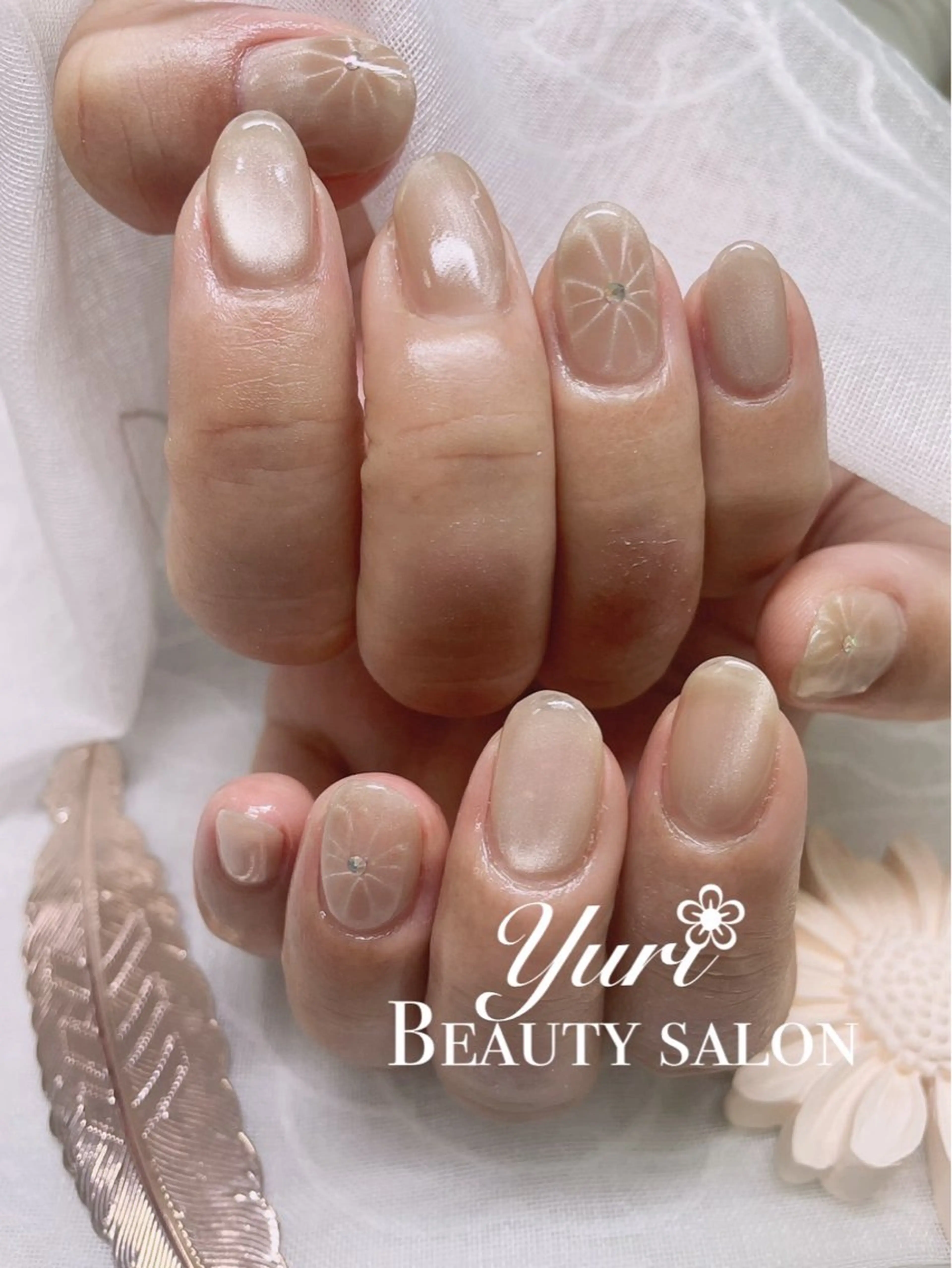 ネイル yuni所属・Nail salon yuriのネイルデザイン