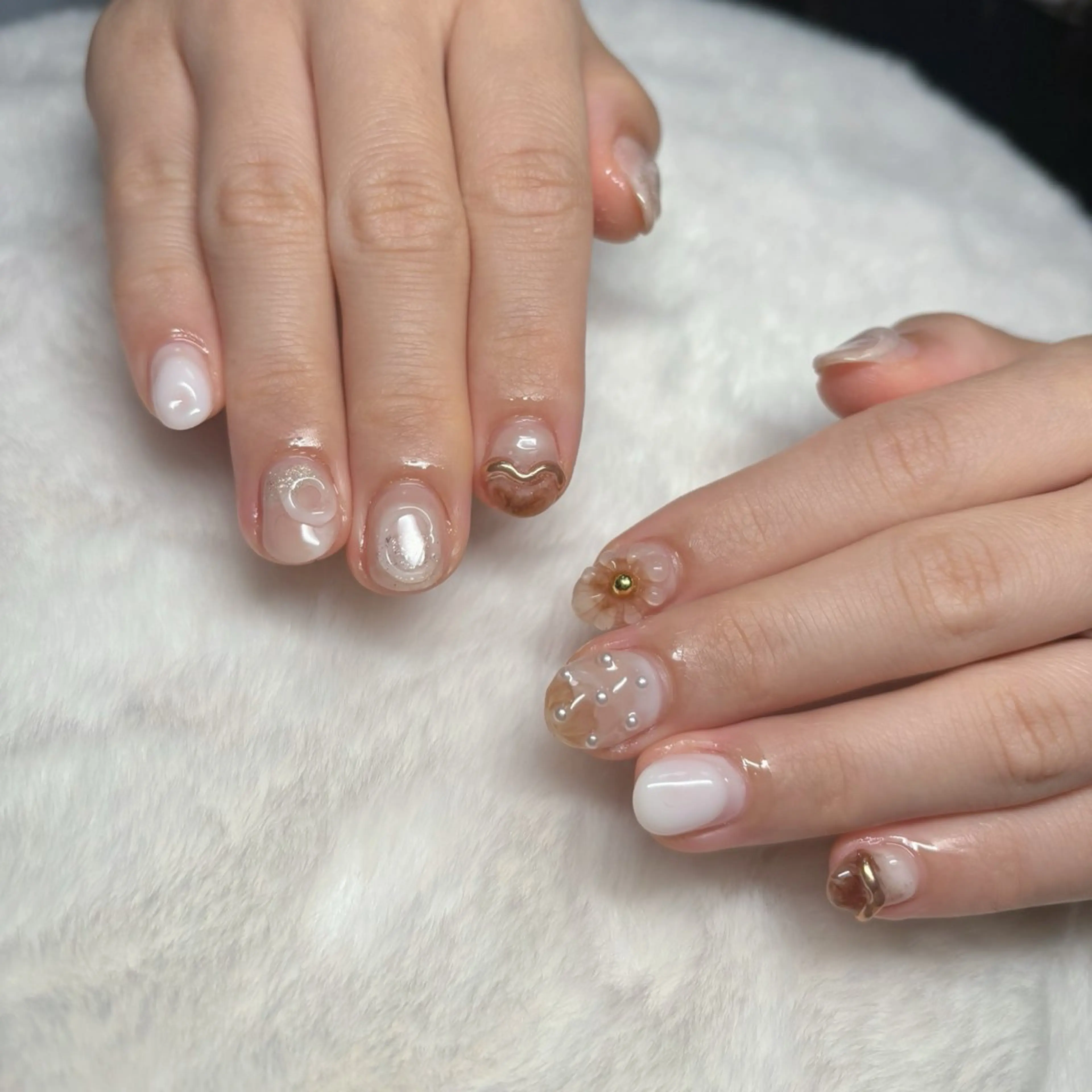 ネイル ハンドネイル STELLA ✩のネイルデザイン