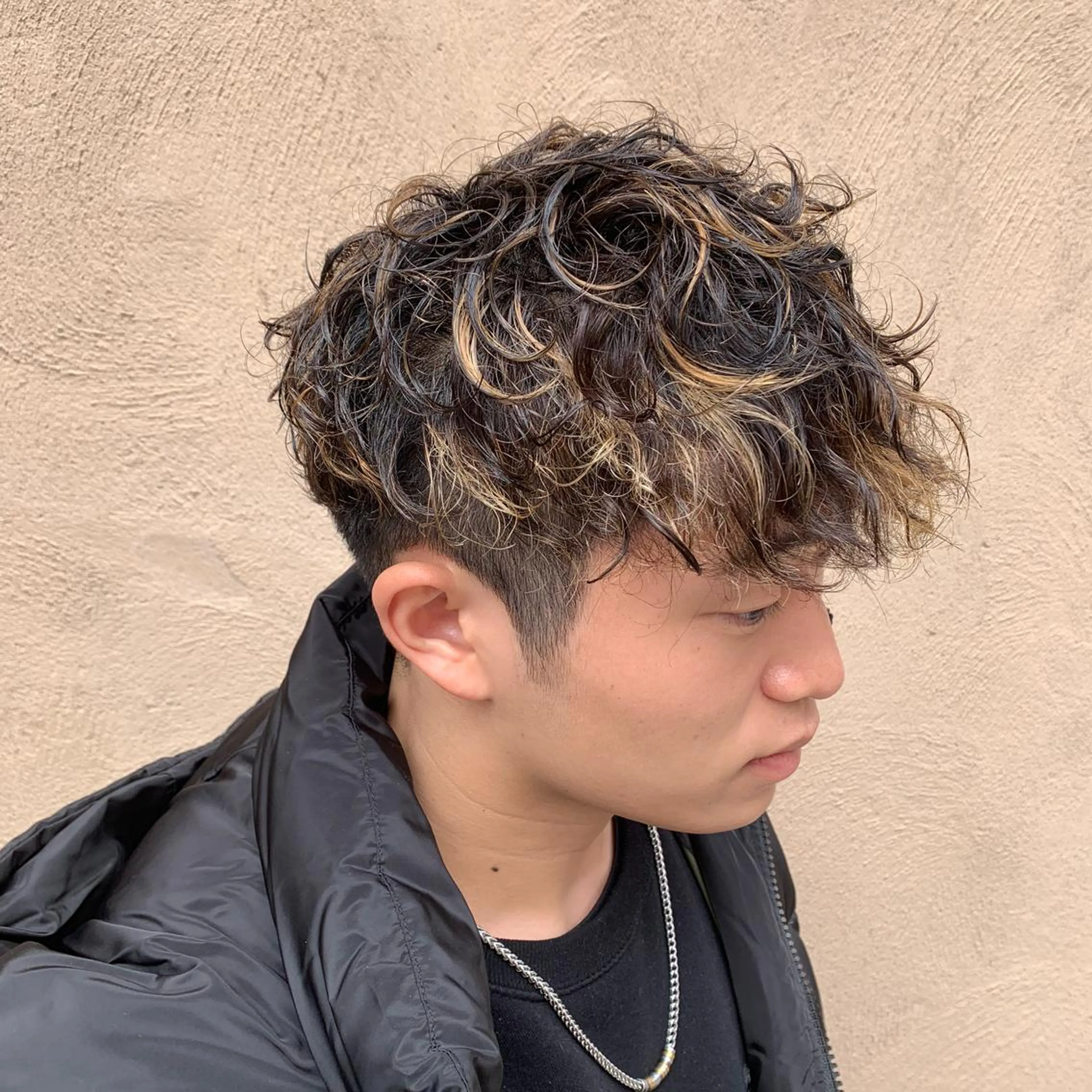 ショート パーマ メンズ 💎髪質改善/縮毛 💎メンズカット石尾のヘアスタイル