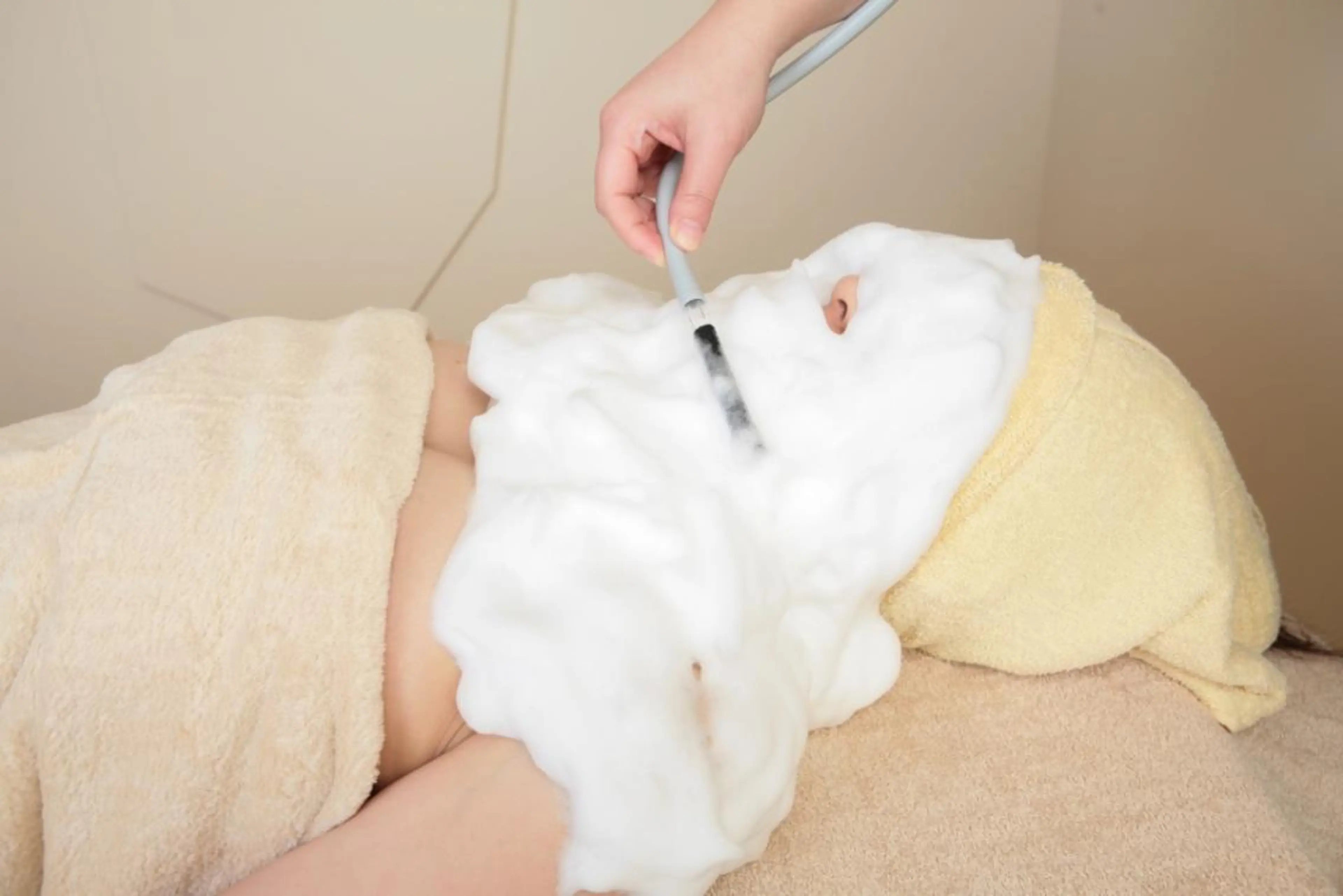 毛穴のスッキリ大掃除✨✨モコモコ泡　ラテ・スパ(ショルダーマッサージ付) 60分￥3,300の写真