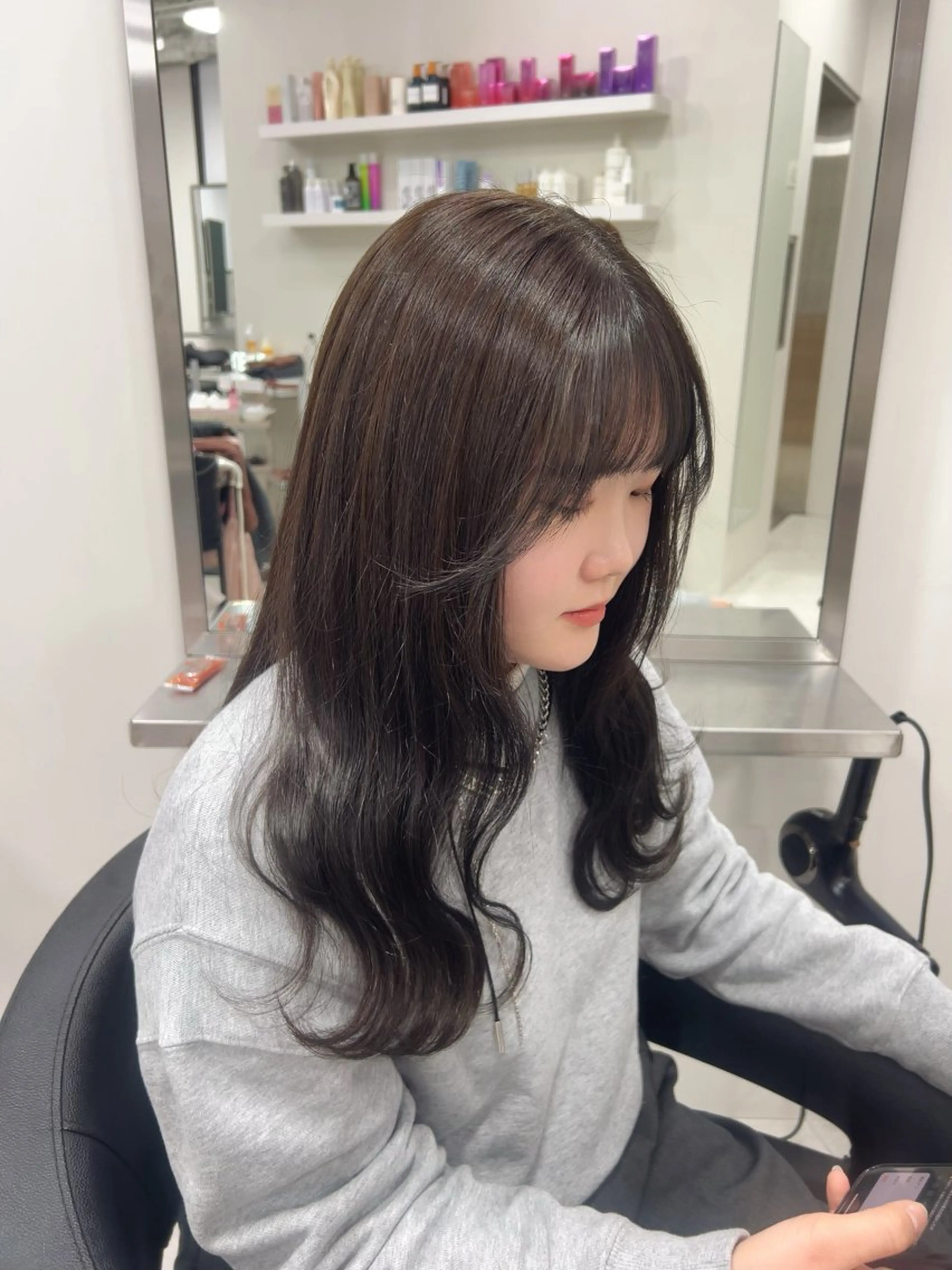 ミディアム カラー ヘアアレンジ Beleza原宿所属・MOMO艶髪 🩵モテカラーのヘアスタイル