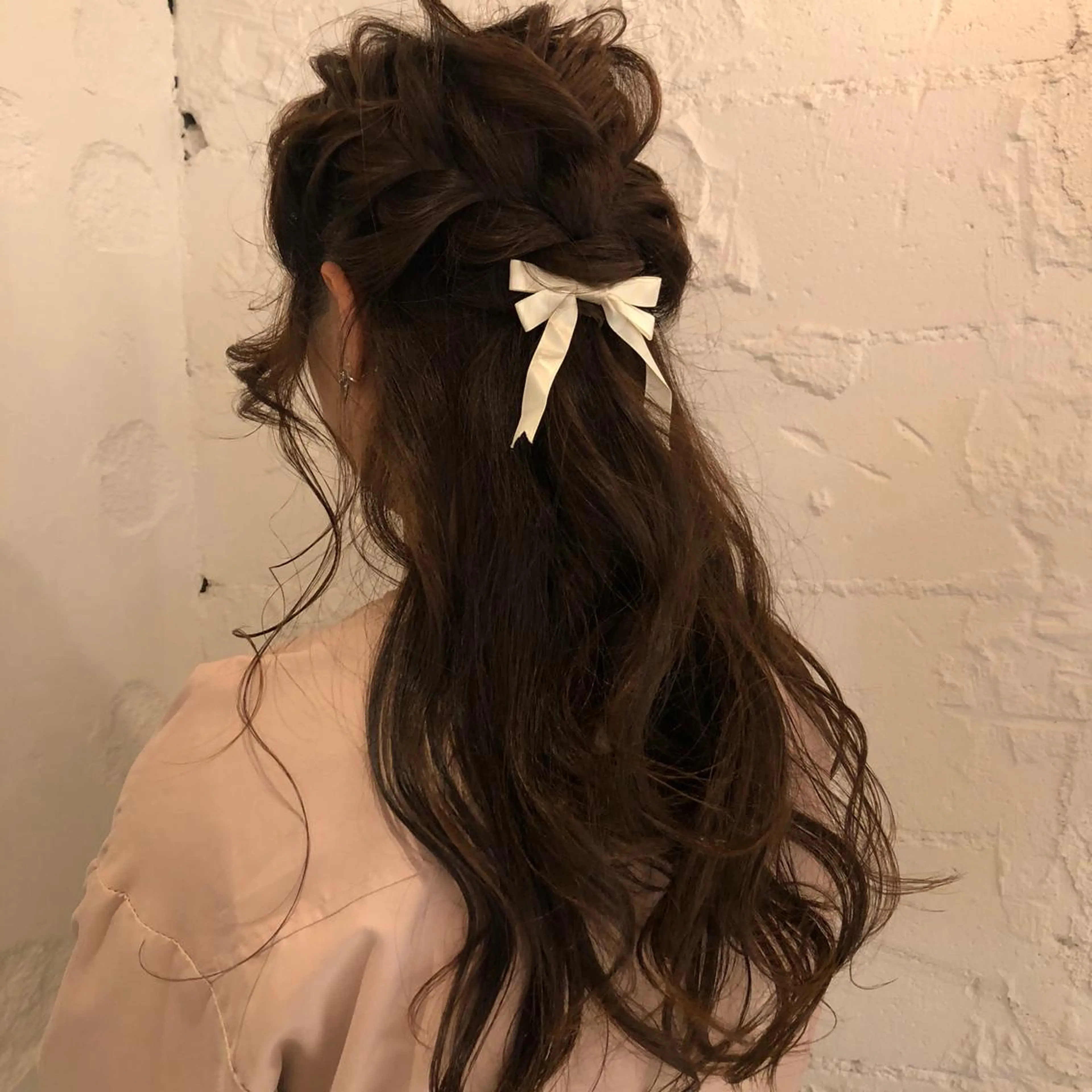 ロング ヘアアレンジ ハーフアップ ORIKA 美容室のヘアスタイル