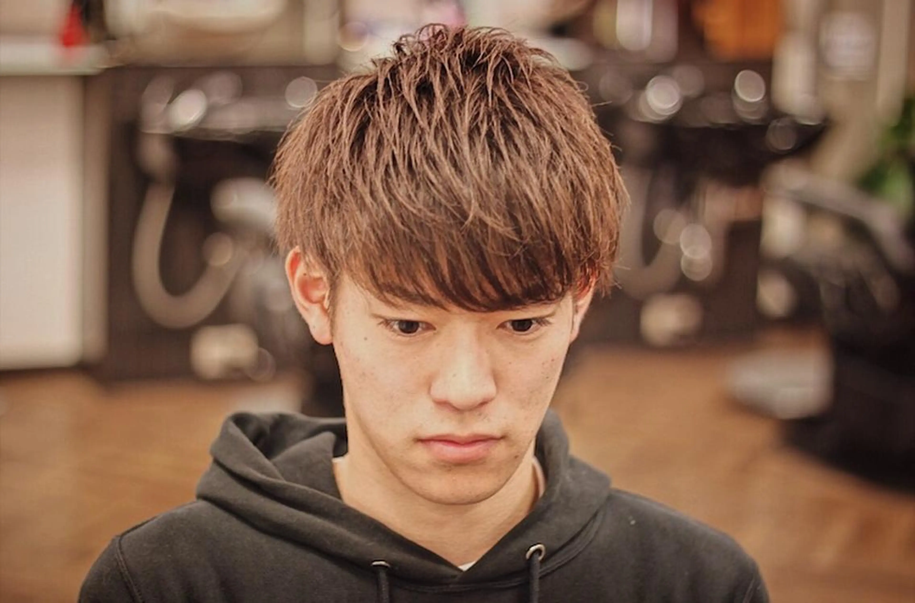 ミディアム カラー メンズ マッシュ アッシュ 前田賢生 ご新規様はNGのヘアスタイル