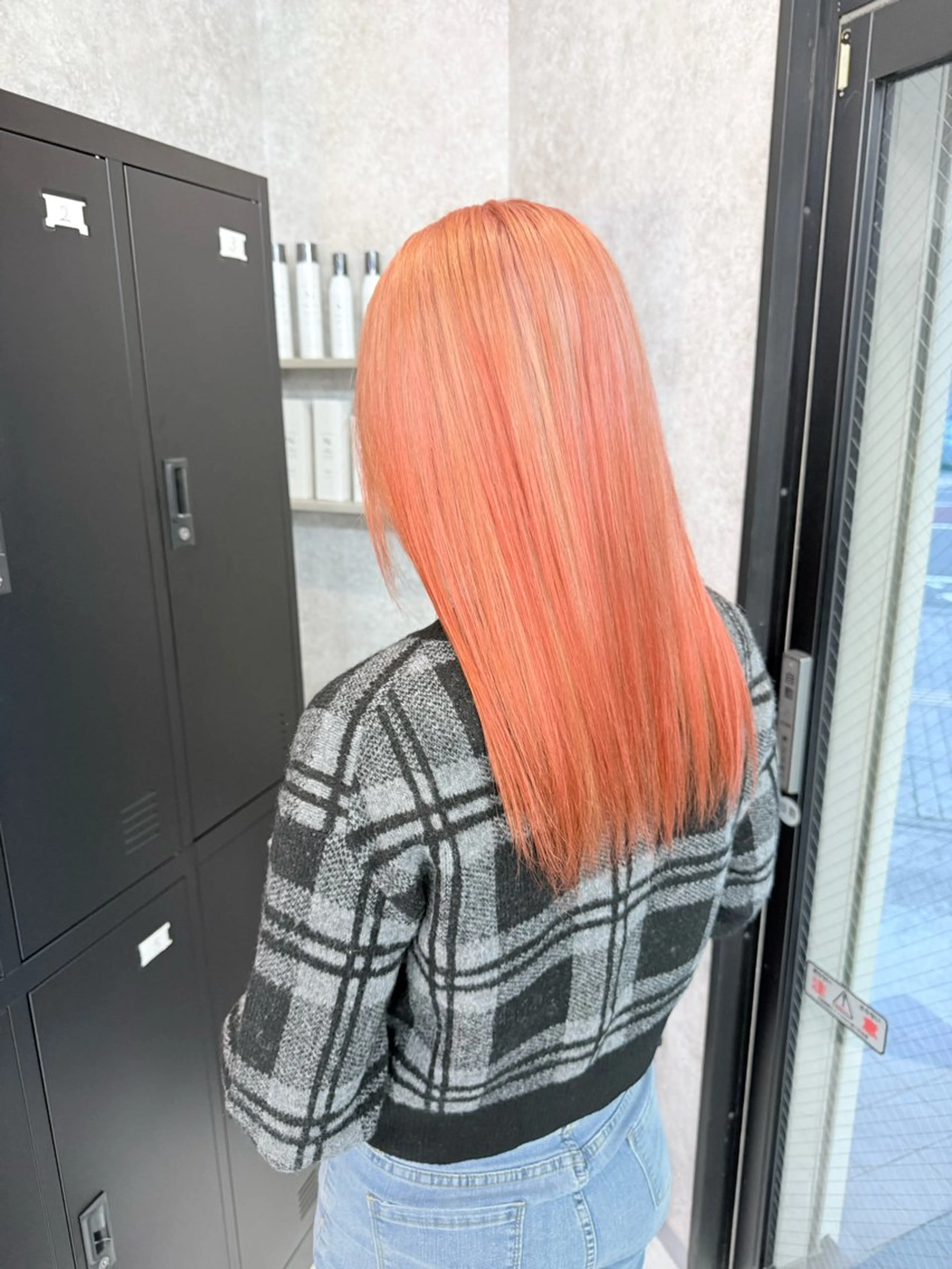 ミディアム カラー 🌺ハイトーン🌺 矢葺 なぎさ🌺🌺のヘアスタイル