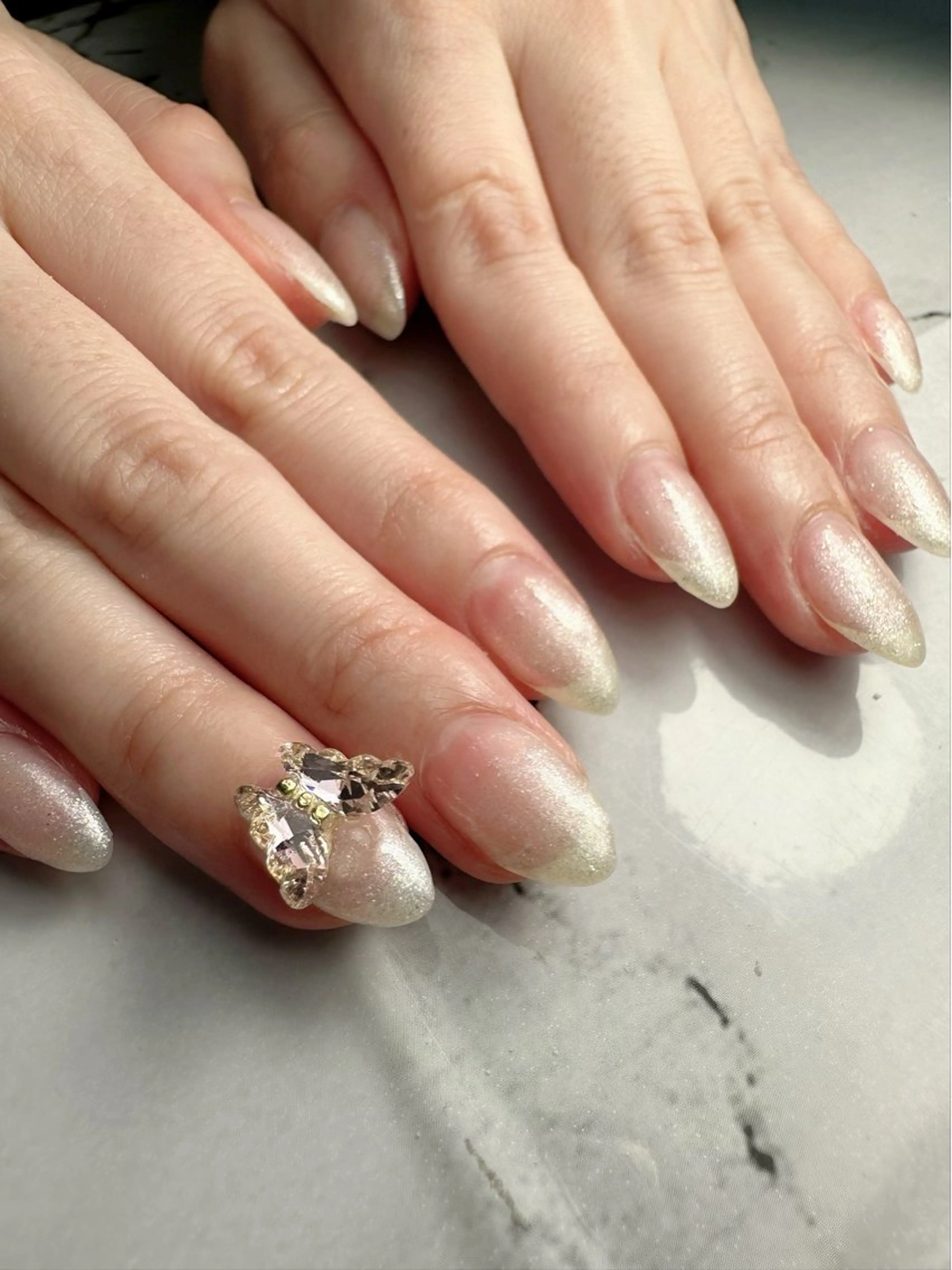 ネイル 新山 聖のネイルデザイン