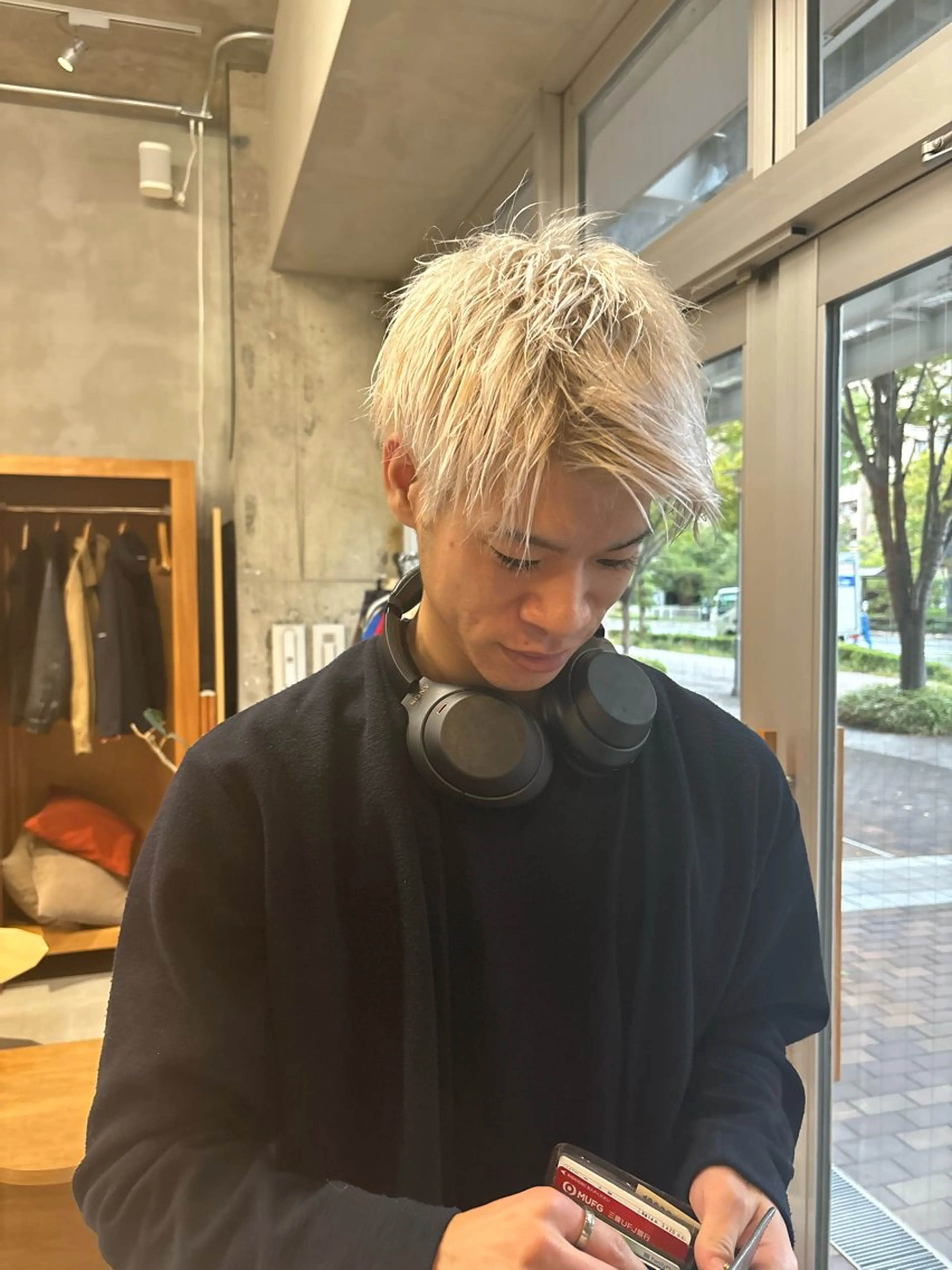 カラー メンズ wewe: momoeのヘアスタイル