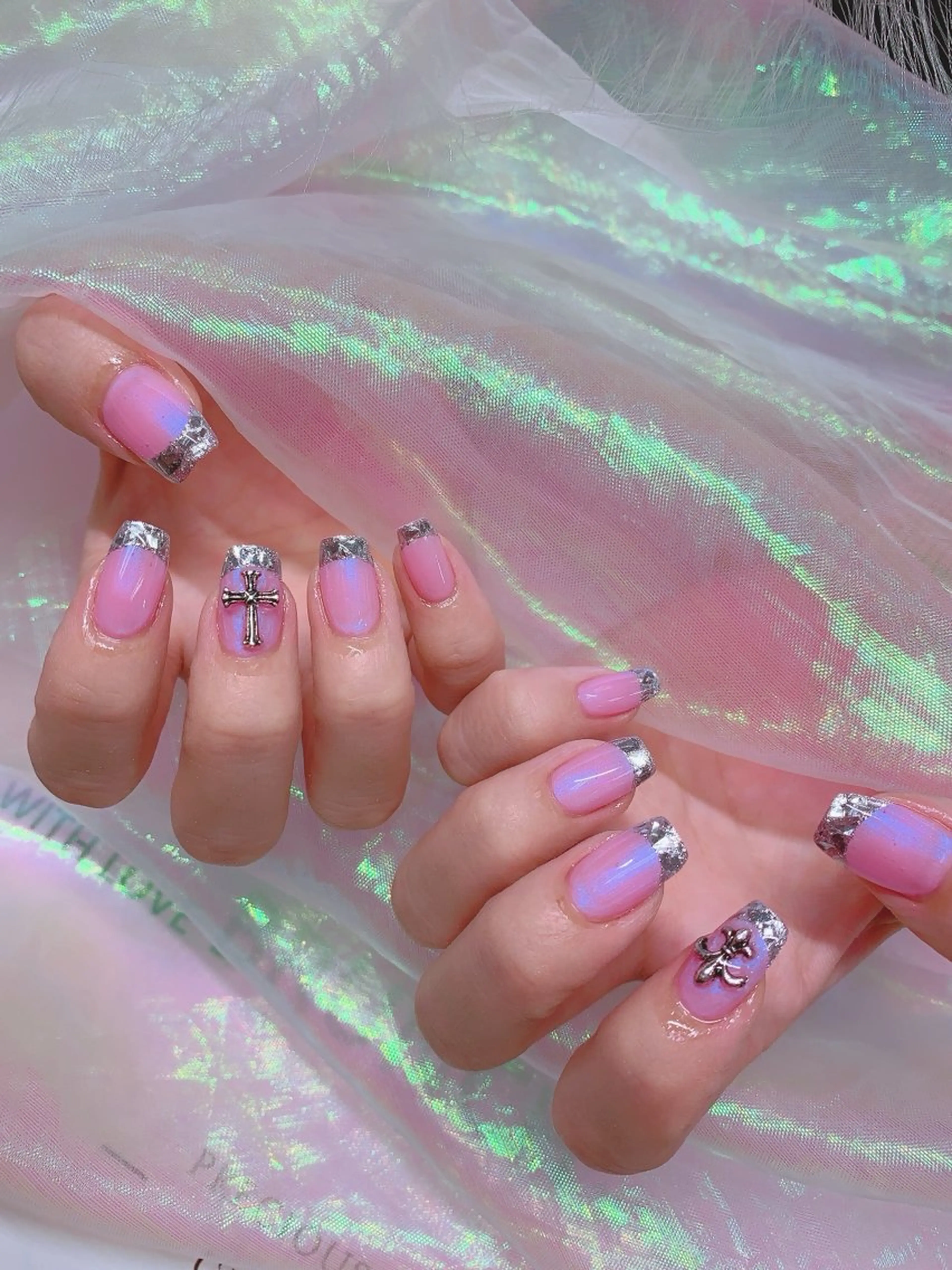 ネイル アートネイル クリアネイル フラッシュネイル フットネイル フレンチネイル ハンドネイル インフィニティ ネイルサロンのネイルデザイン