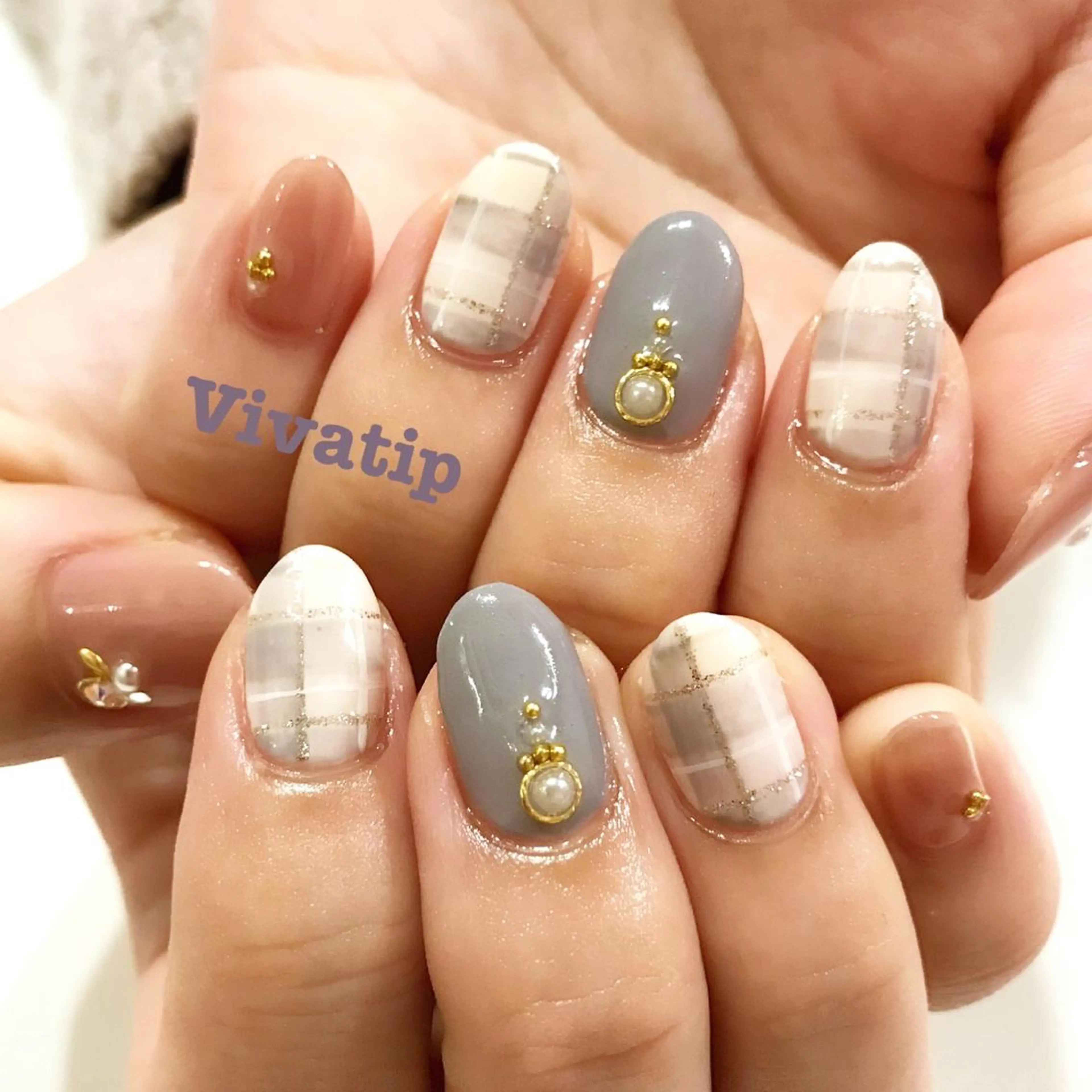 ネイル Viva!tip所属・Viva!tip ビバティップネイルのネイルデザイン
