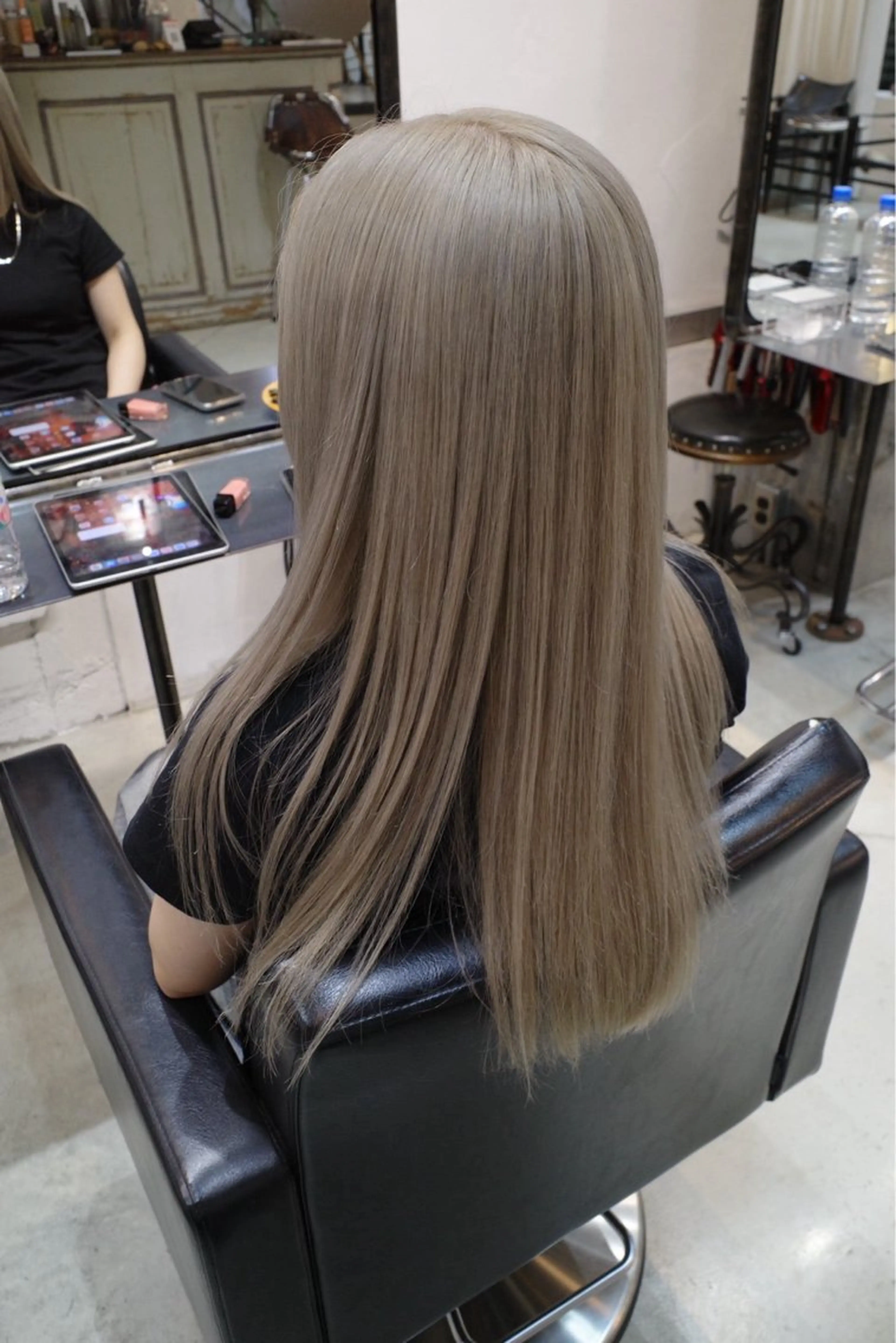 カラー ヘアカラー rosso所属・大洞 ことのヘアスタイル