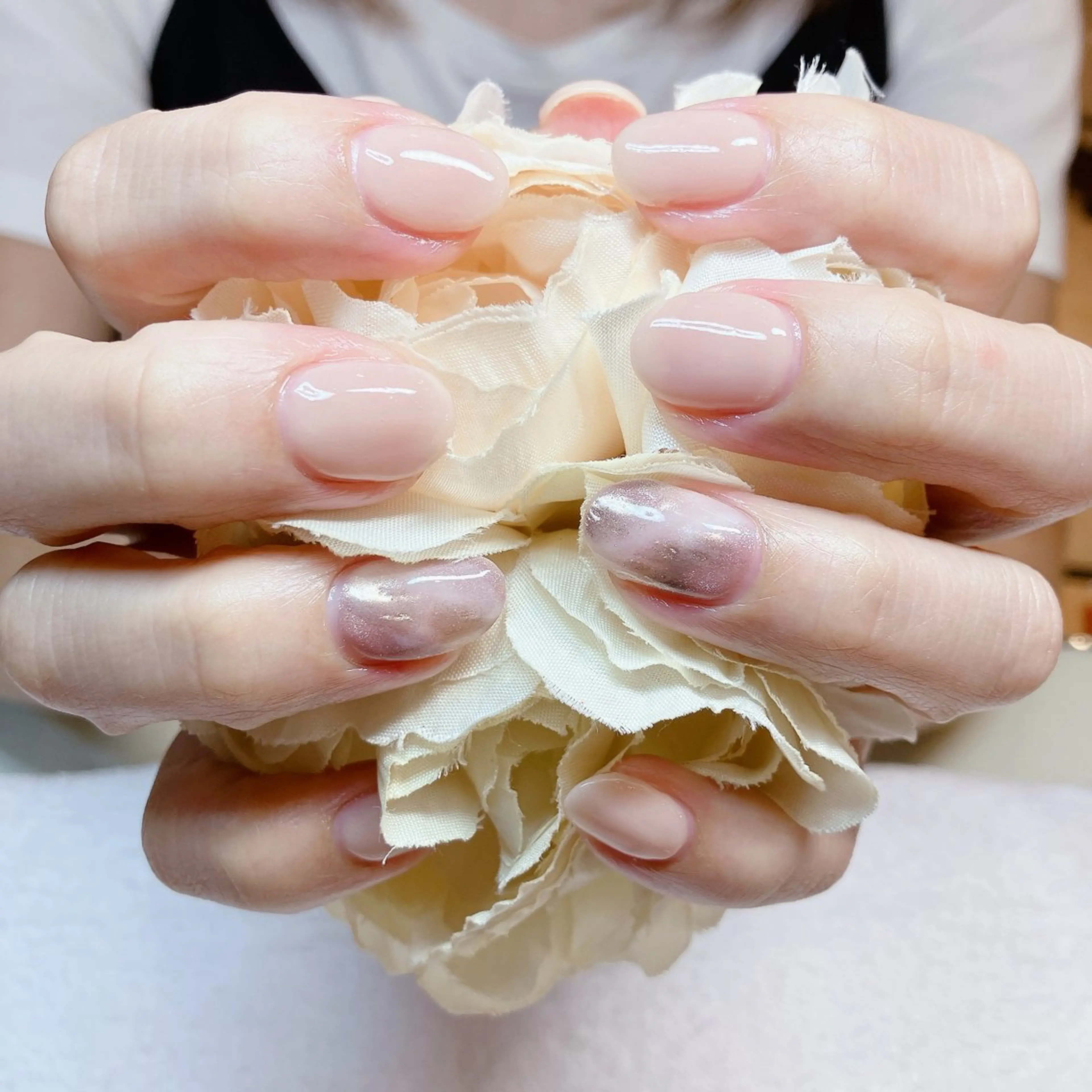 ネイル 綱島 佳恵のネイルデザイン