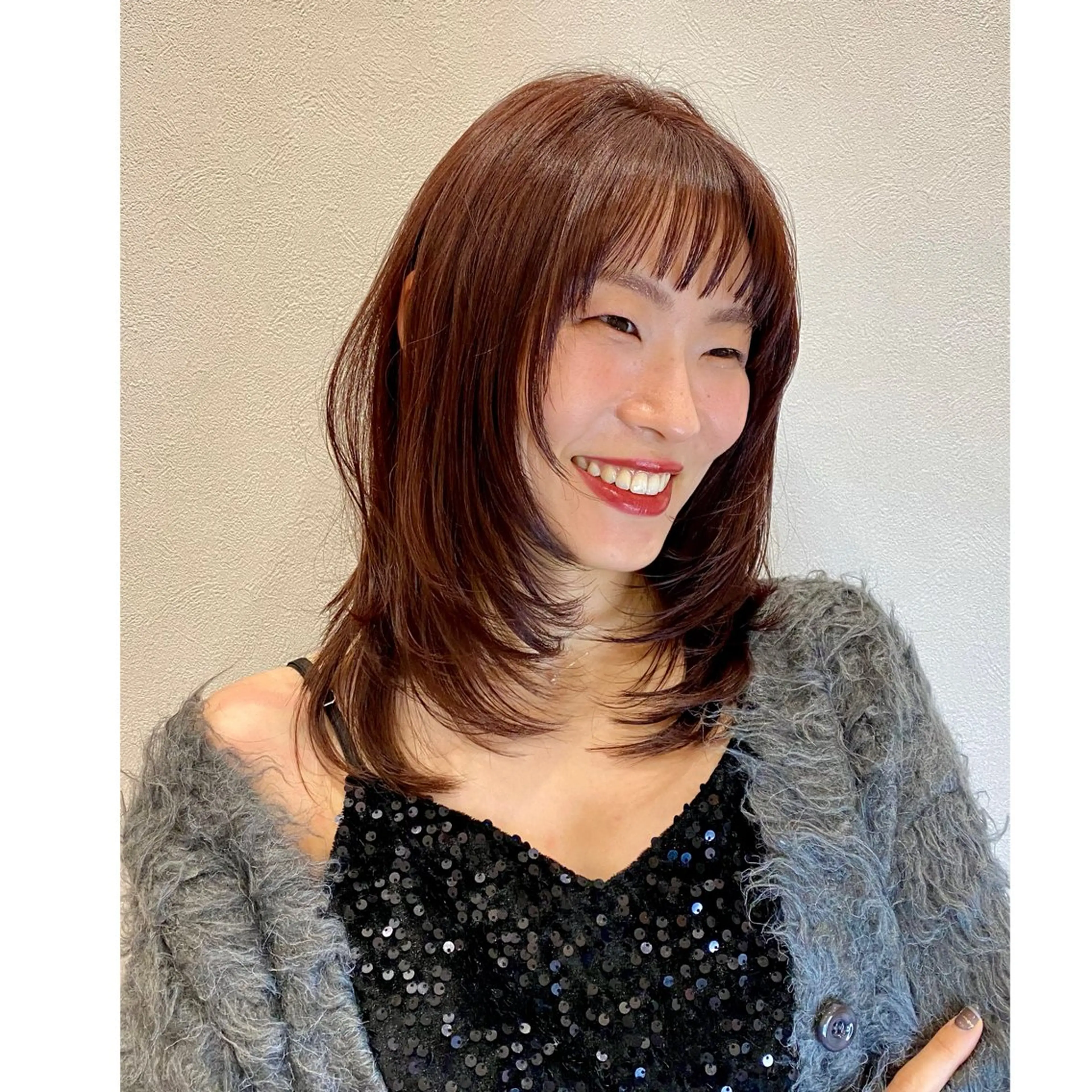 セミロング レイヤーカット ase.糸島店所属・UEDA AYAのヘアスタイル