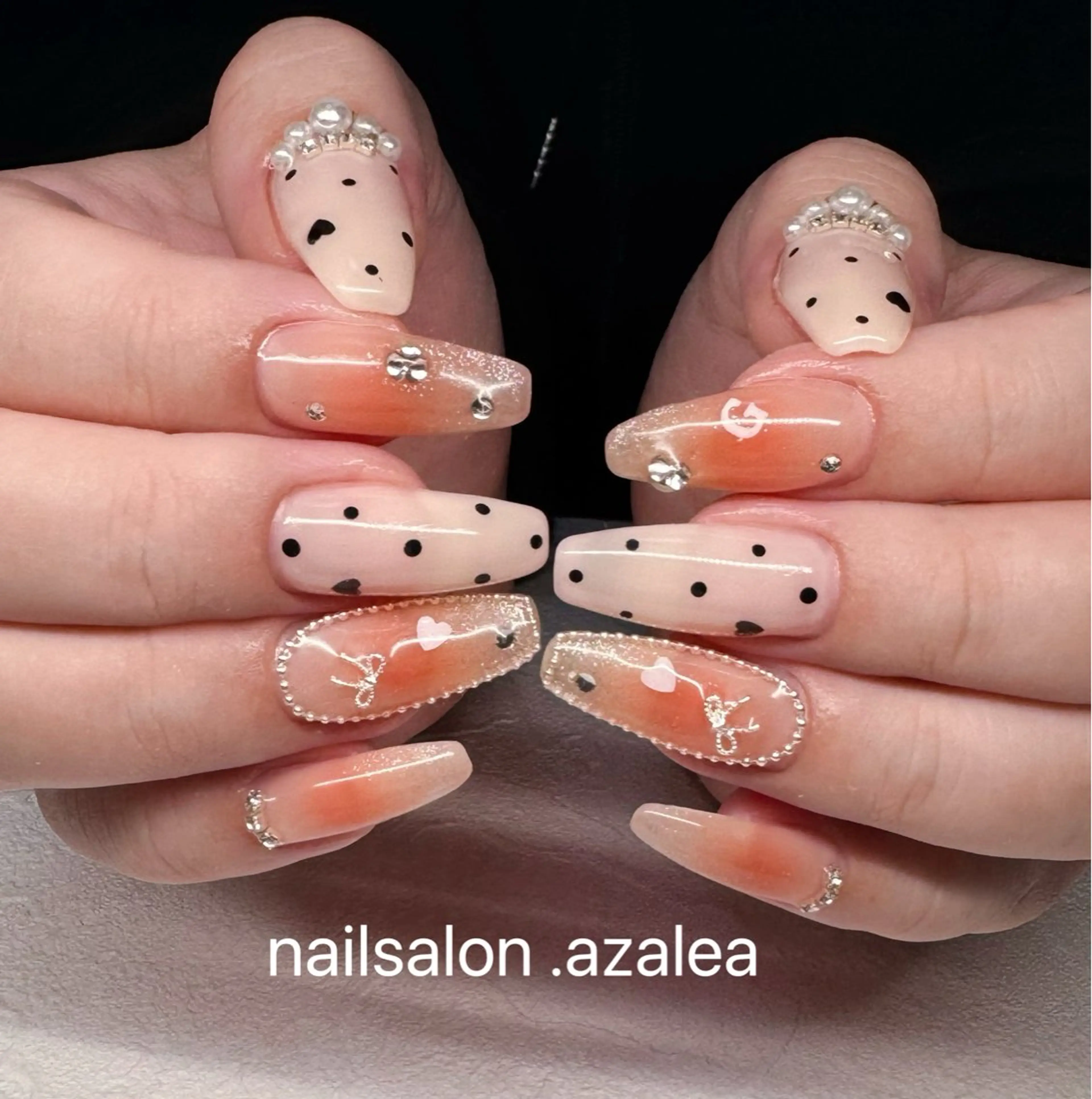 ネイル ハンドネイル R inのネイルデザイン