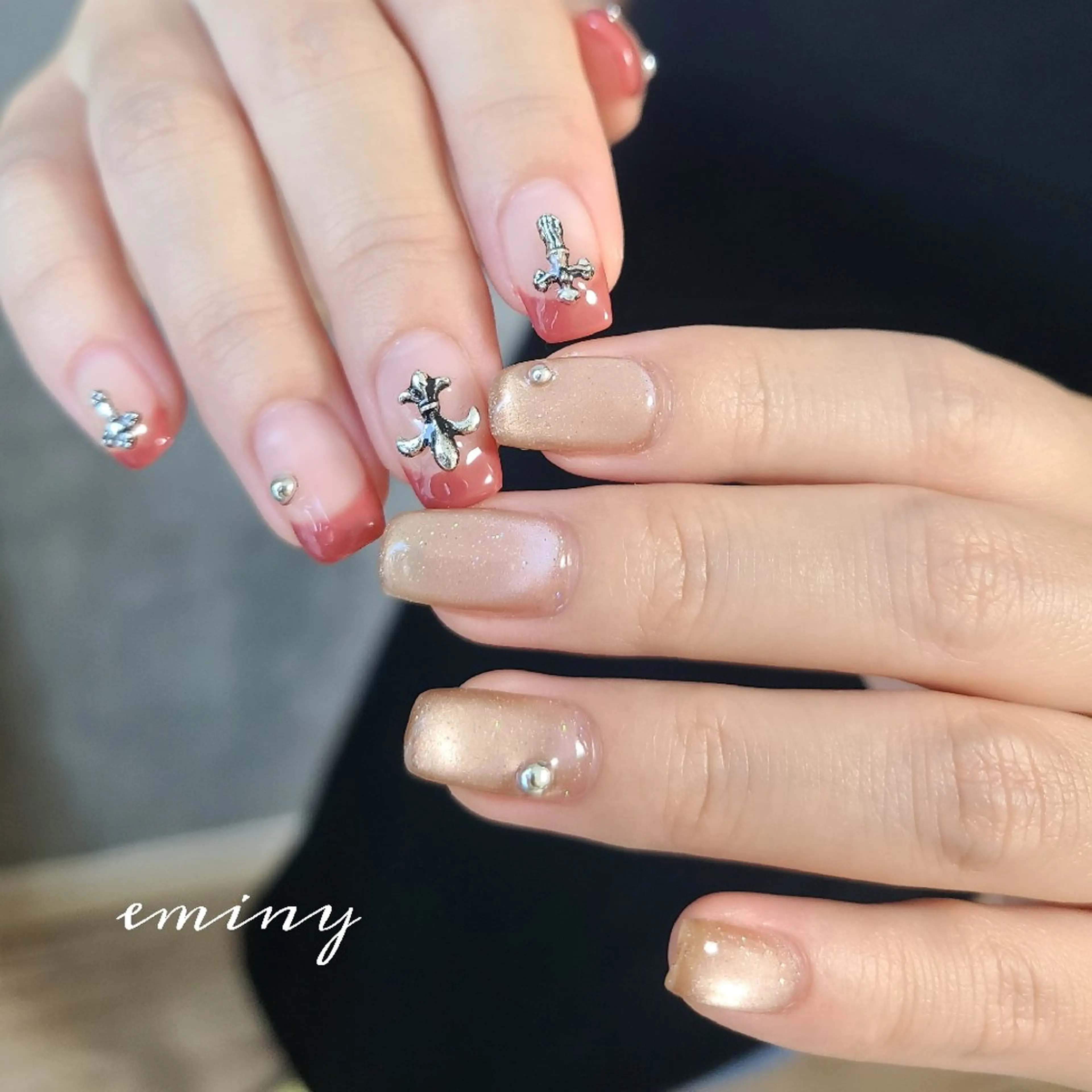 ネイル フラッシュネイル フラッシュマグ フレンチネイル マグネットネイル nail salon  eminyのネイルデザイン