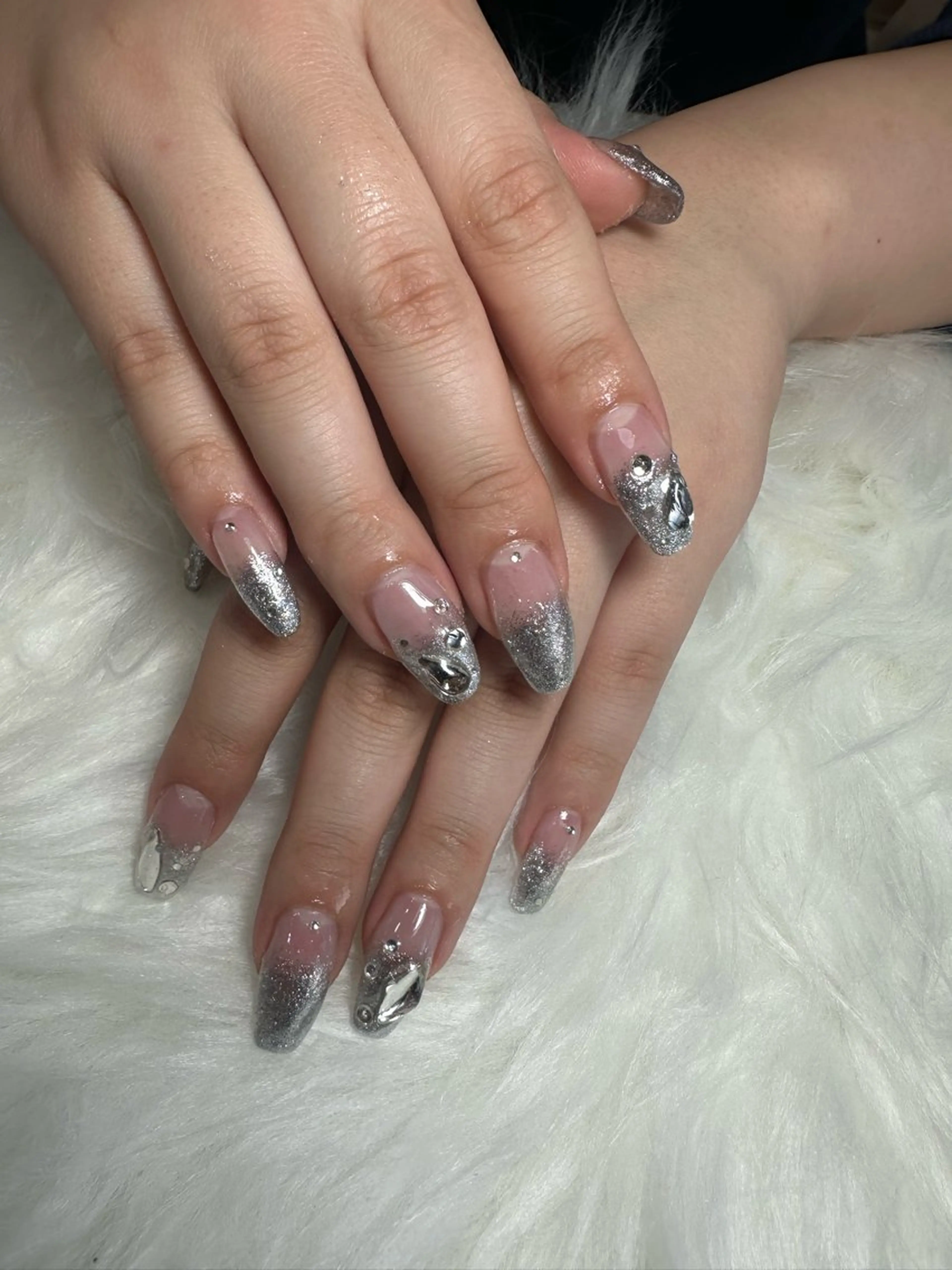 ネイル ハンドネイル Lily 竹前のネイルデザイン