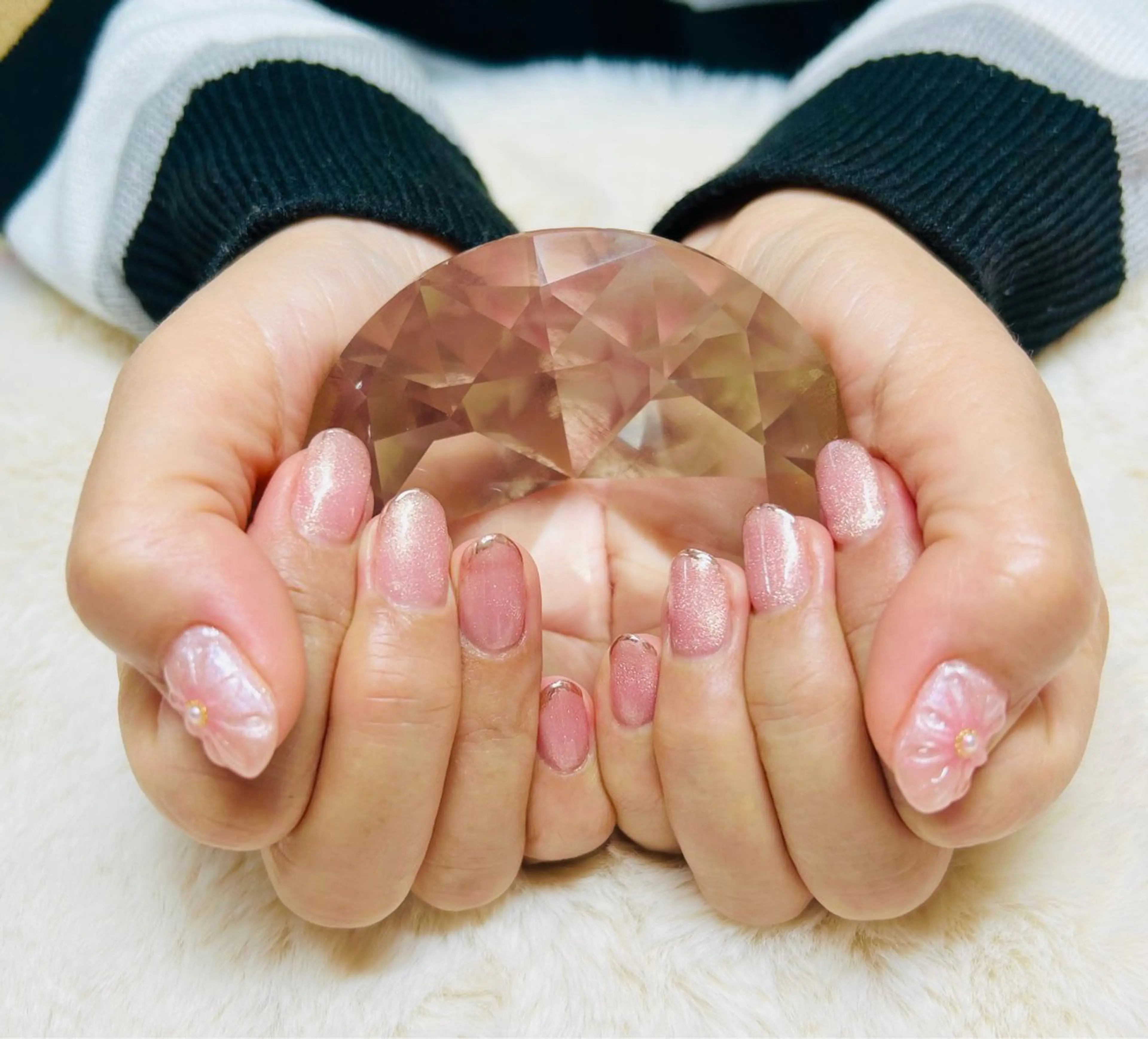 ネイル Y's TONEのネイルデザイン