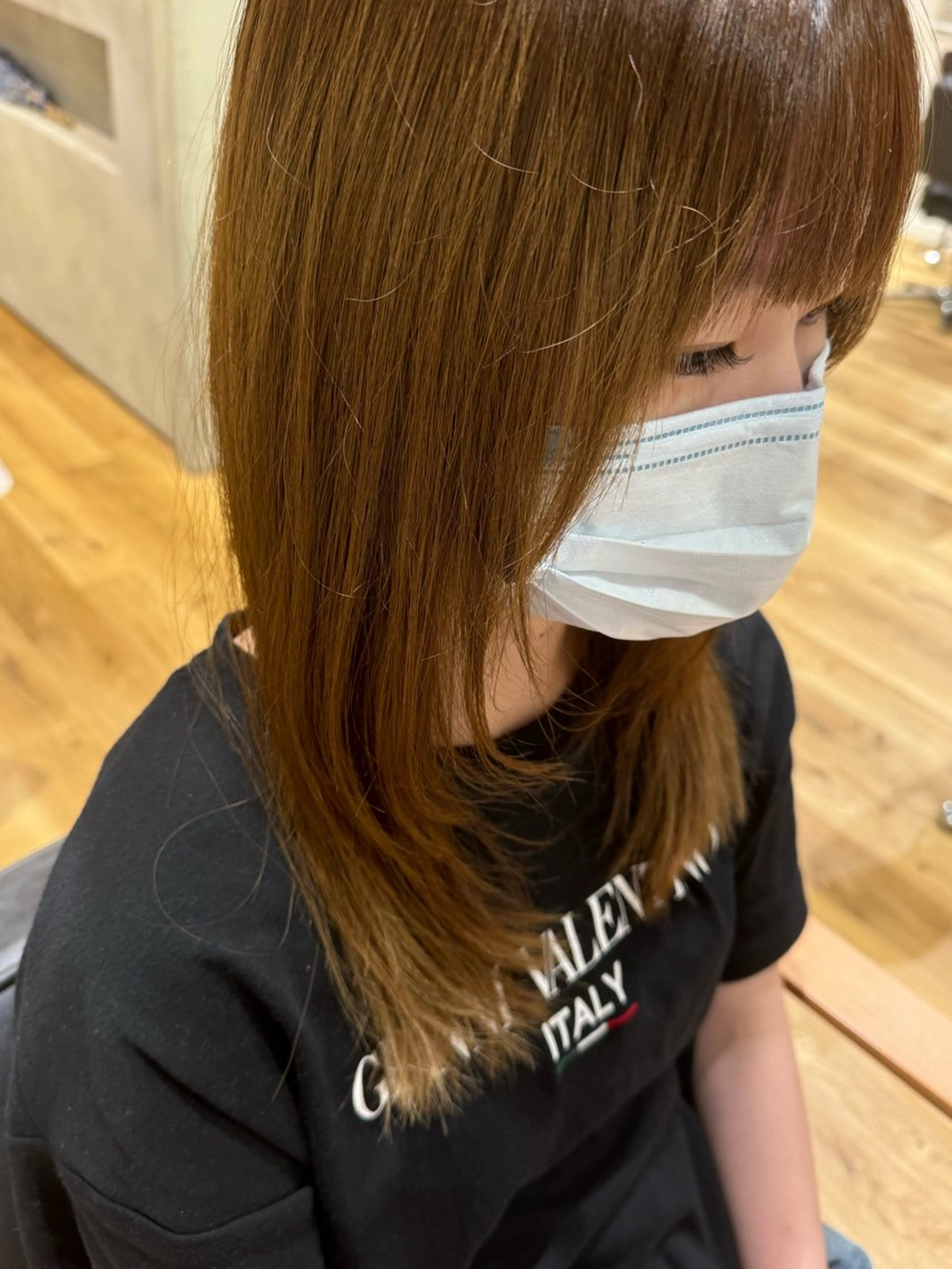 セミロング 顔まわりレイヤー 顔周りカット レイヤーカット fika所属・安藤 航平のヘアスタイル
