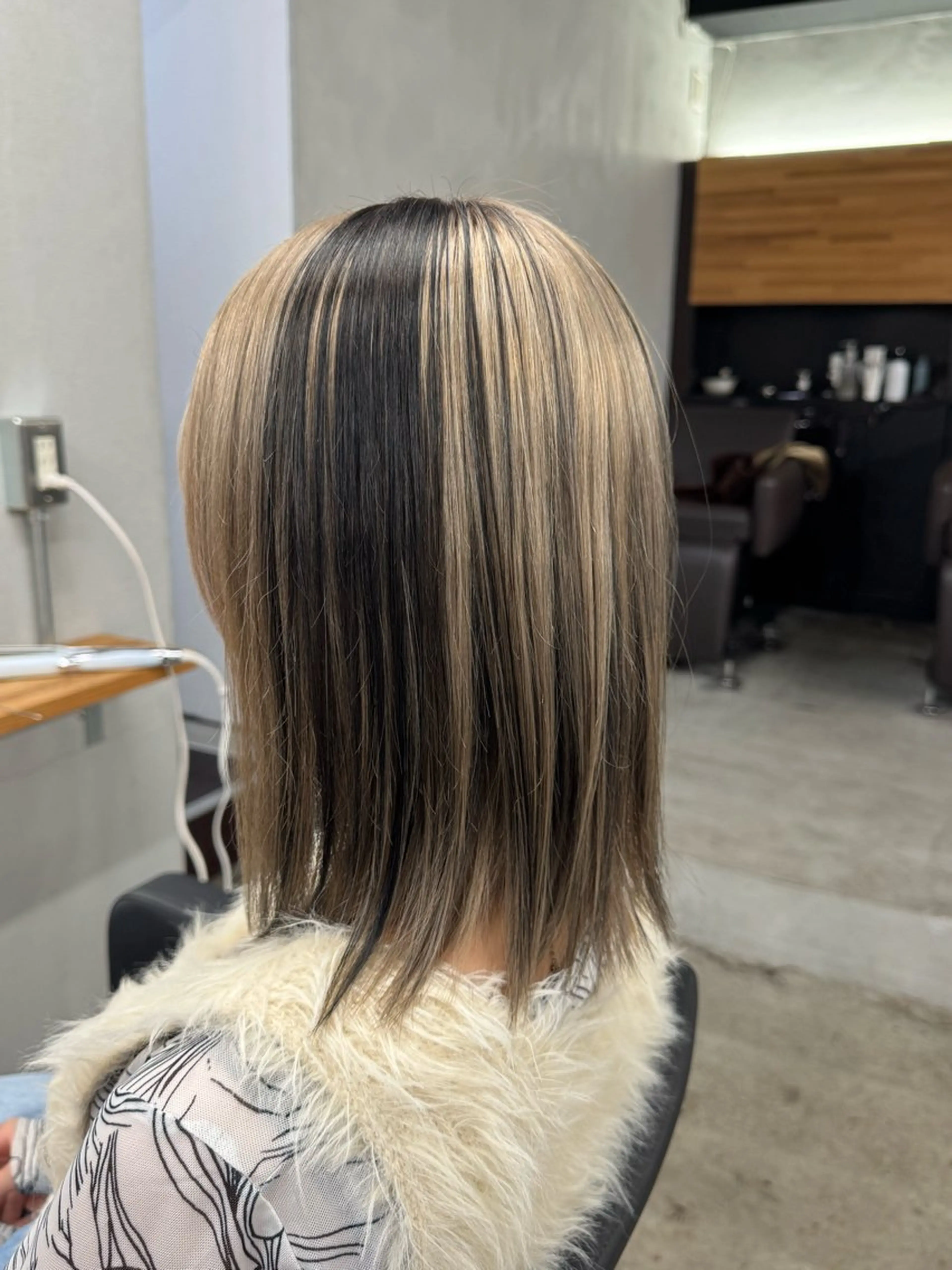 ミディアム カット ヘアカラー トリートメント アキト/ メンズ/透明感暗髪のヘアスタイル