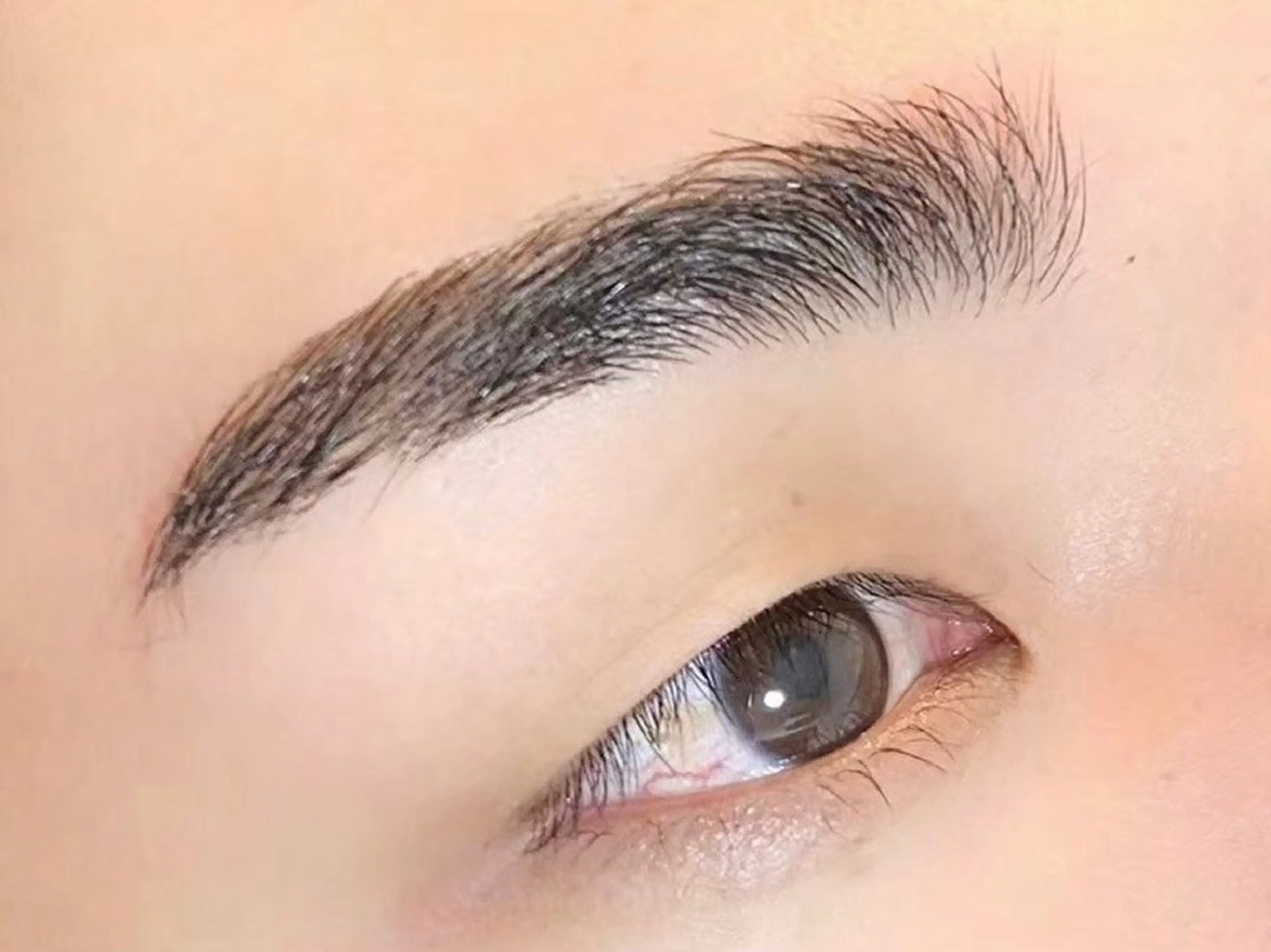 アイブロウ ワックス脱毛 【ange】 MOEKAのマツエク・マツパデザイン