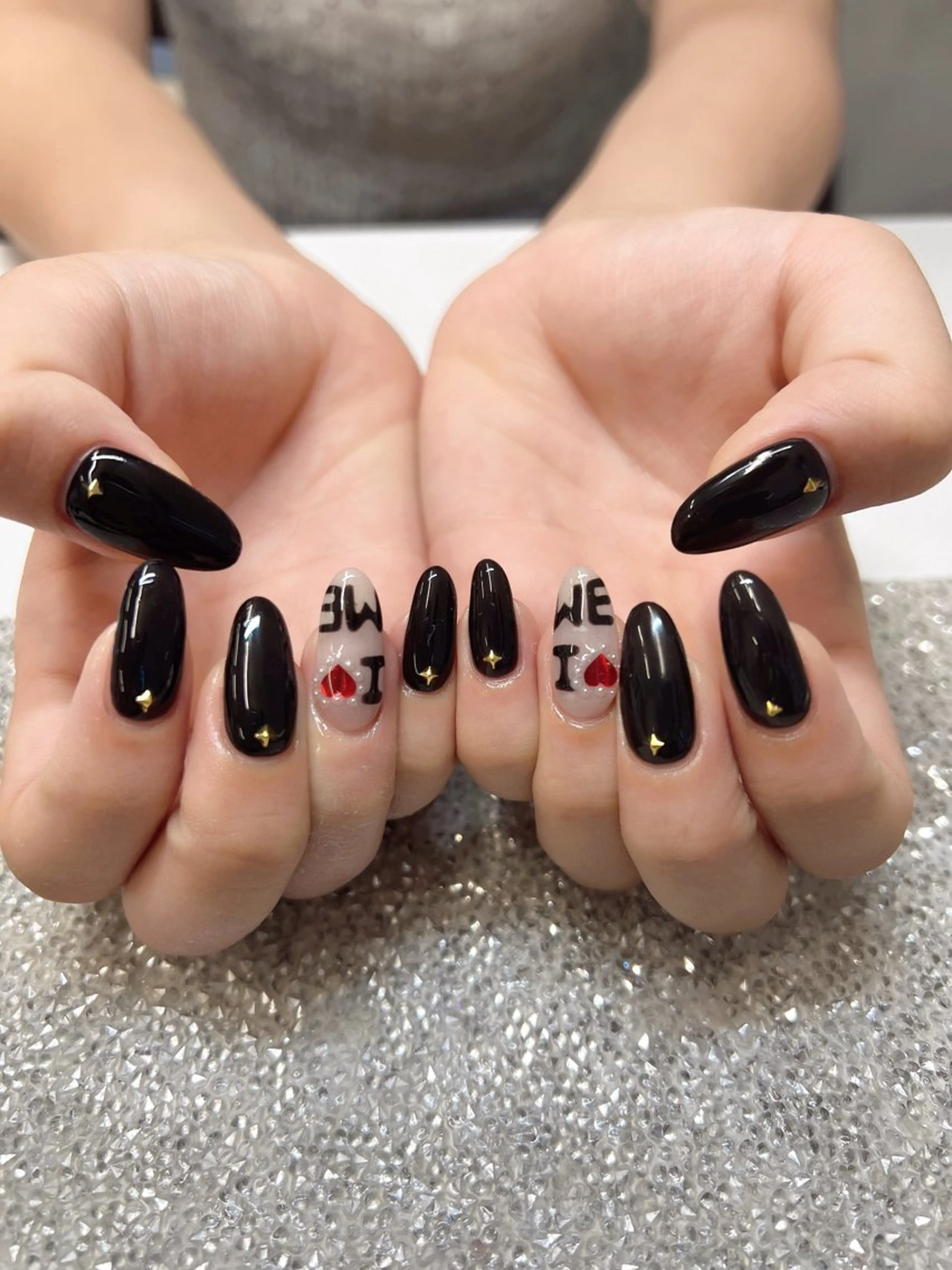 ネイル Guarendo錦糸町店所属・ガレンドウ 白澤 愛子のネイルデザイン