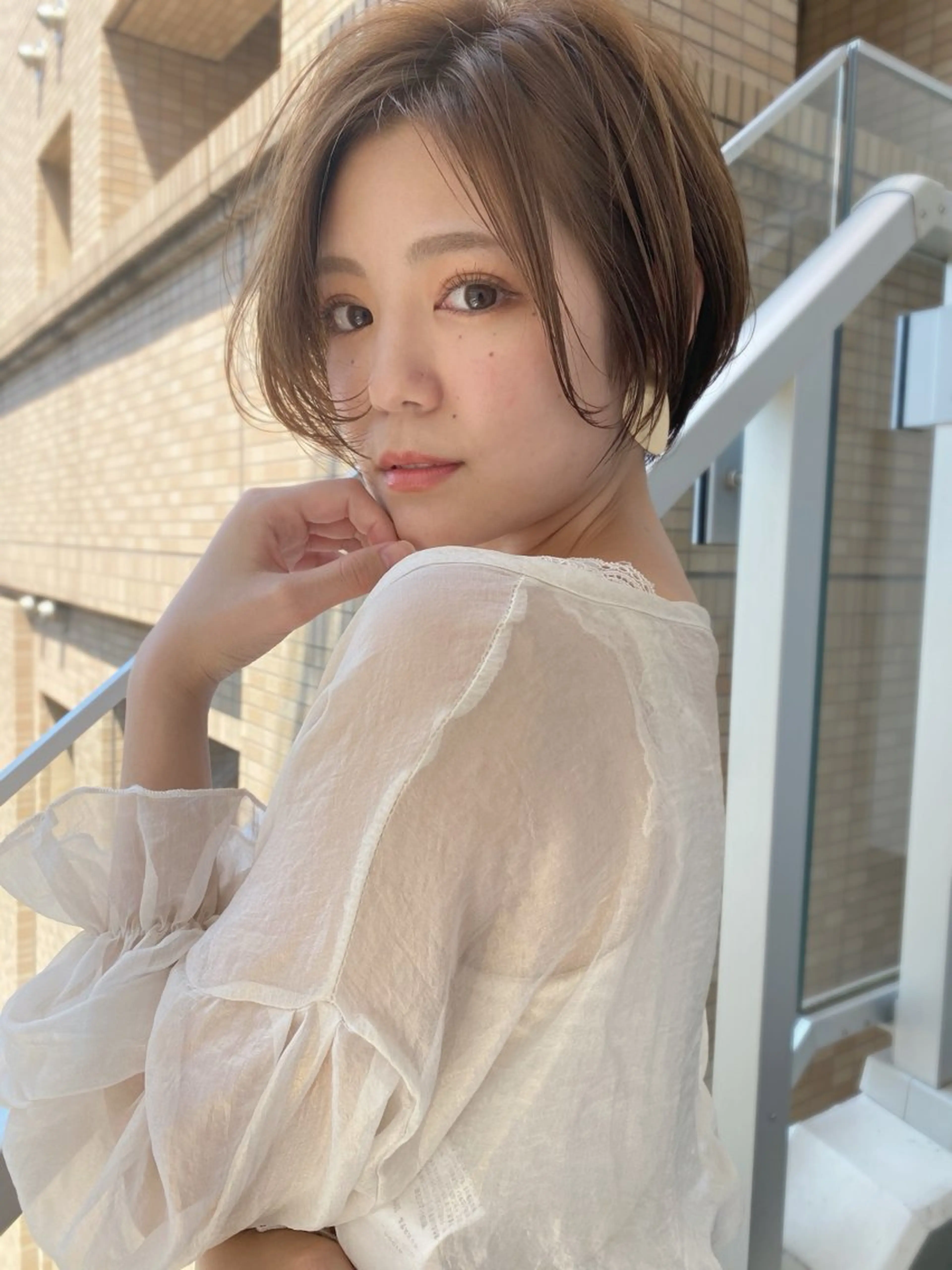 輪郭補正カット　似合わせカウンセリング(輪郭、骨格、髪質、好みに合わせて似合わせカウンセリング致します)の写真