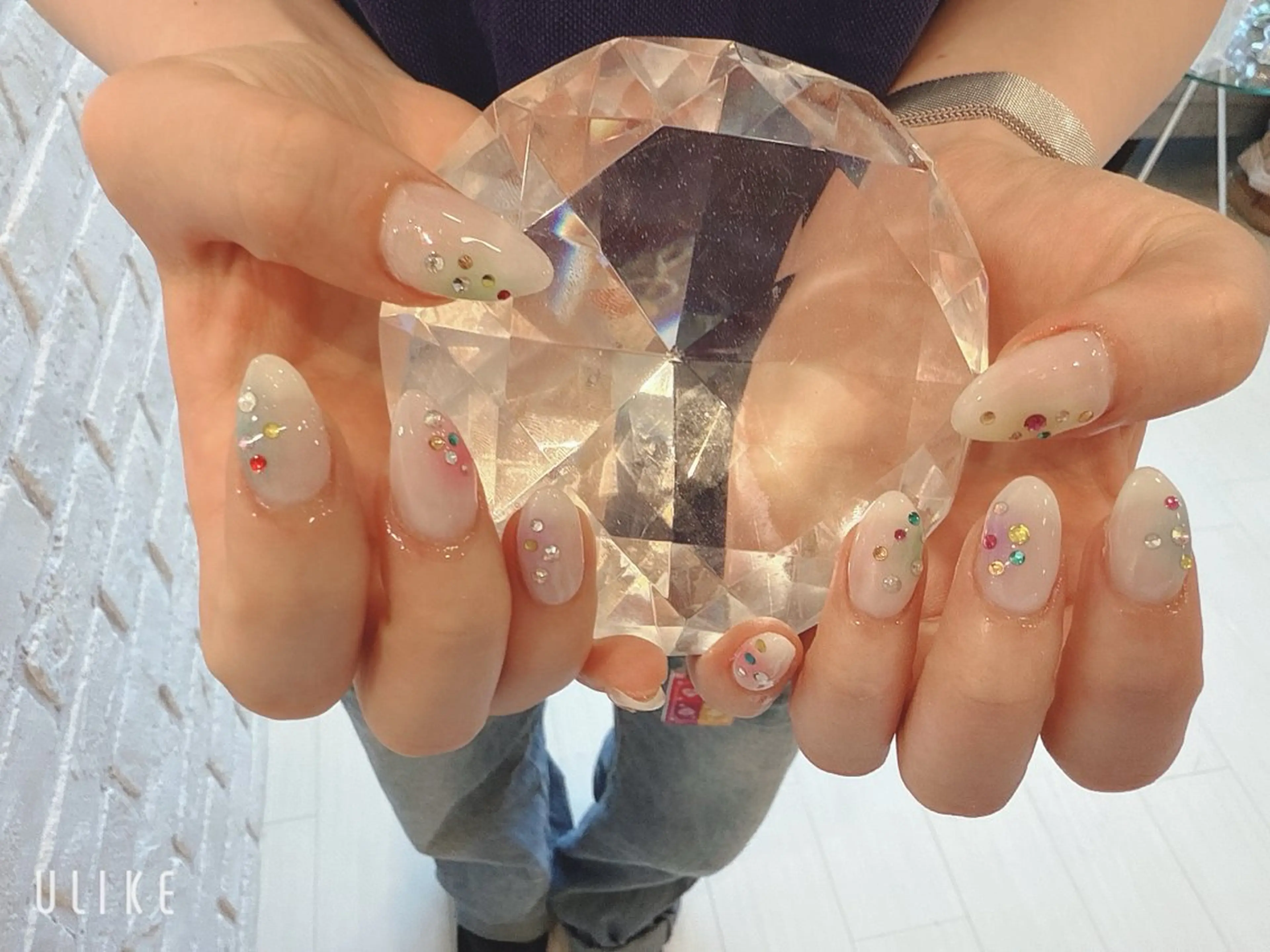 ネイル Juicy nail　天神店所属・緒方 乃々佳のネイルデザイン