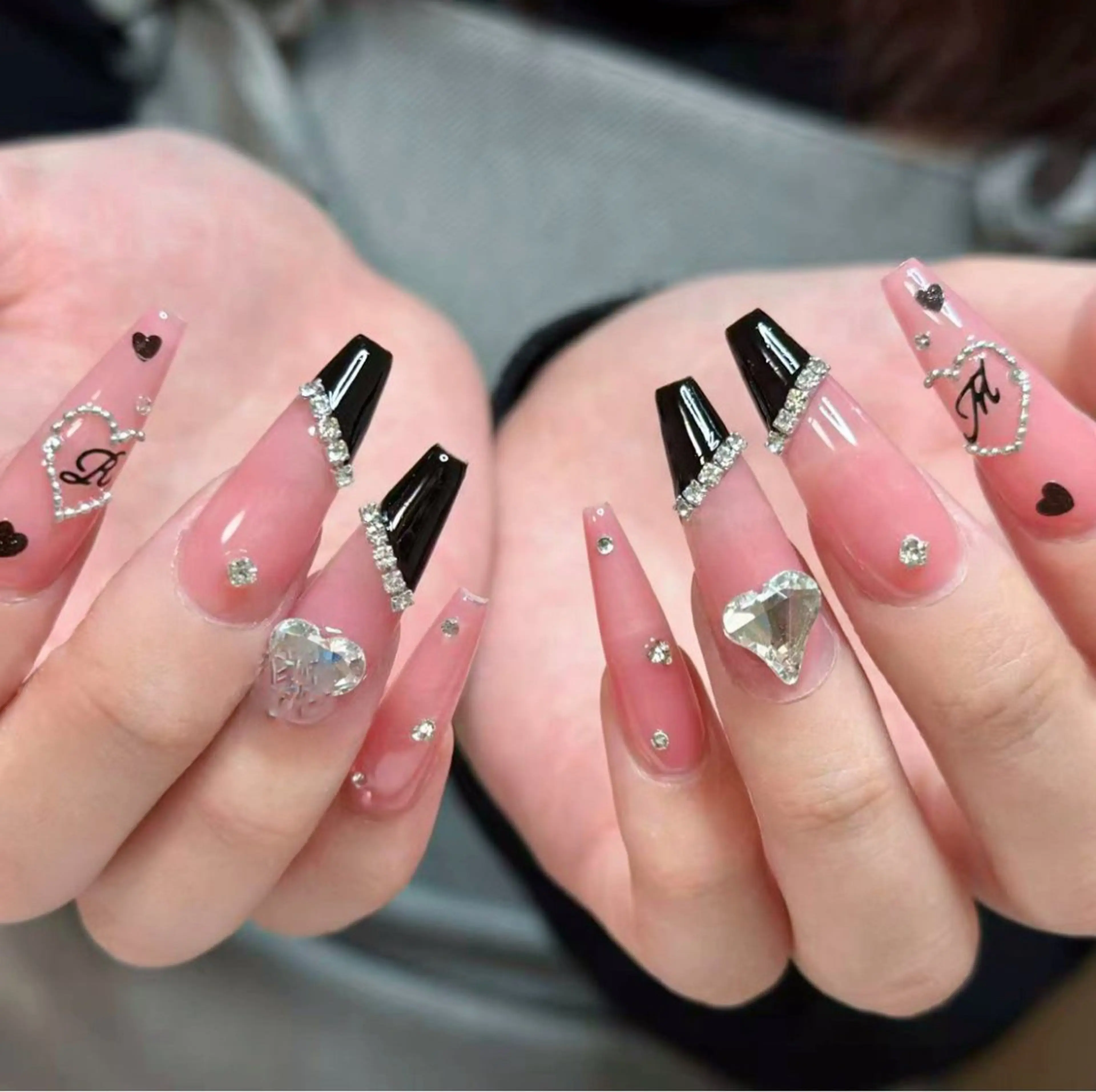 ネイル ハンドネイル Tini ANA.CHUOのネイルデザイン