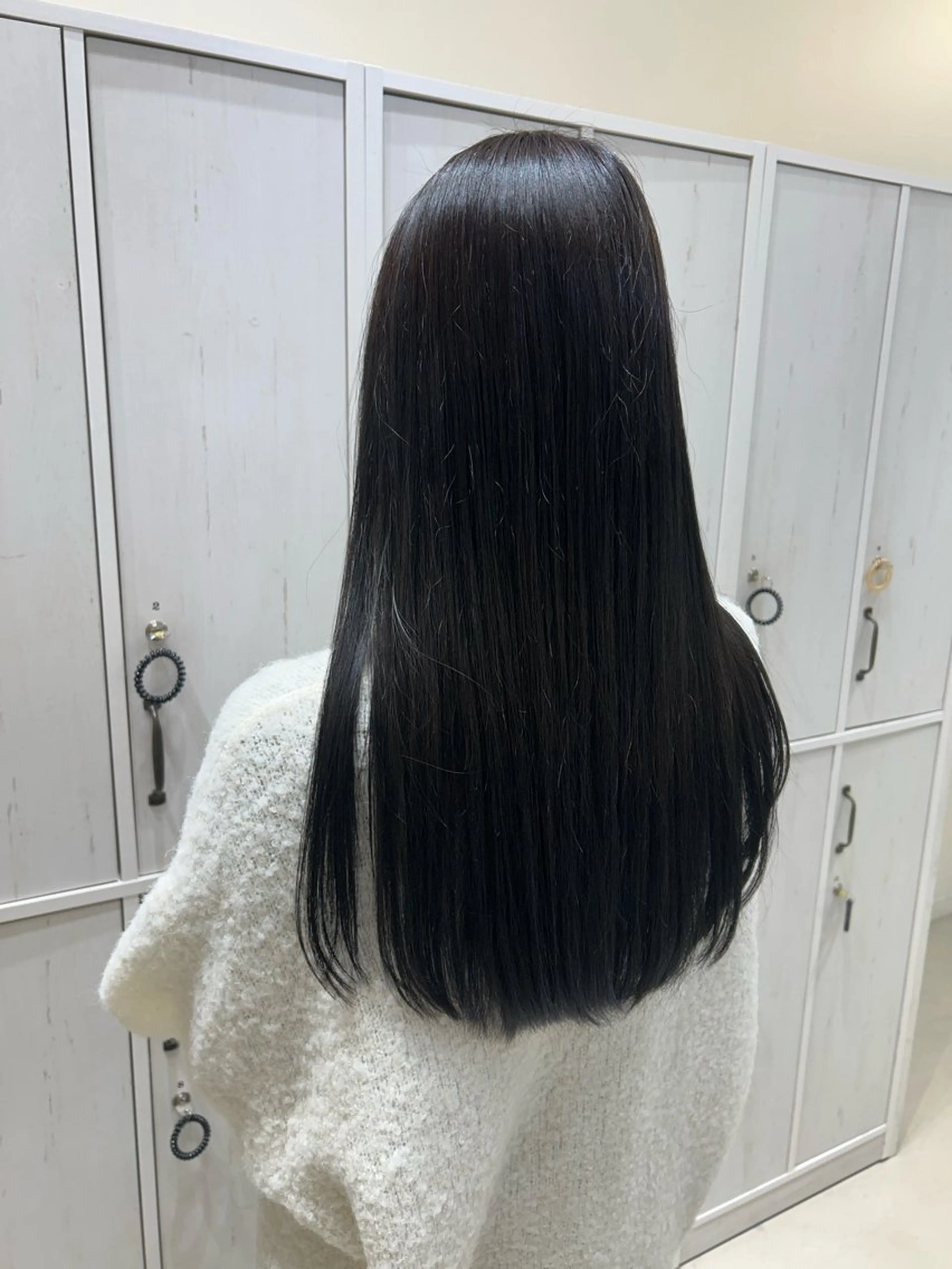 ロング カラー 若林 沙樹のヘアスタイル