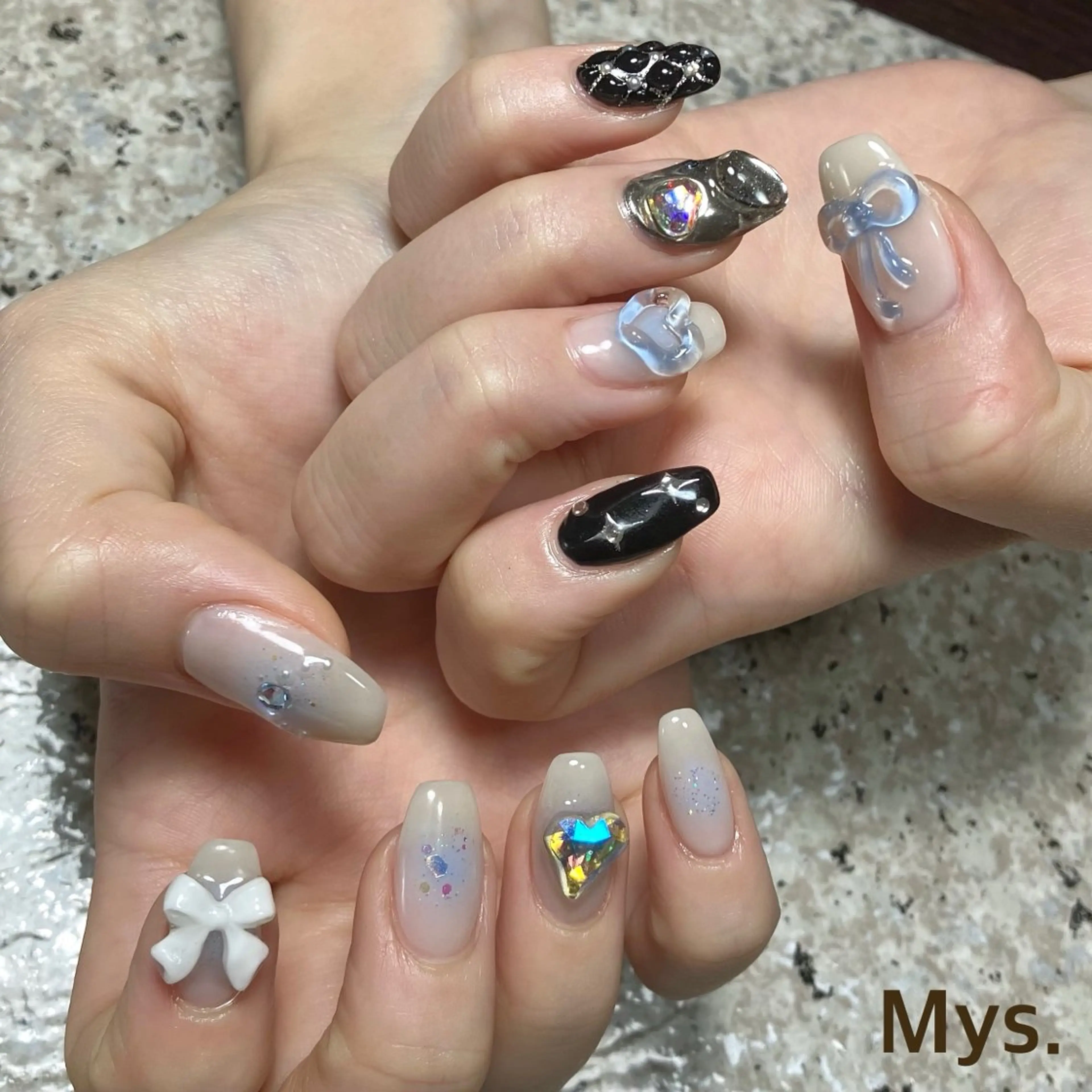 ネイル ハンドネイル Mys. 三上紗紀のネイルデザイン