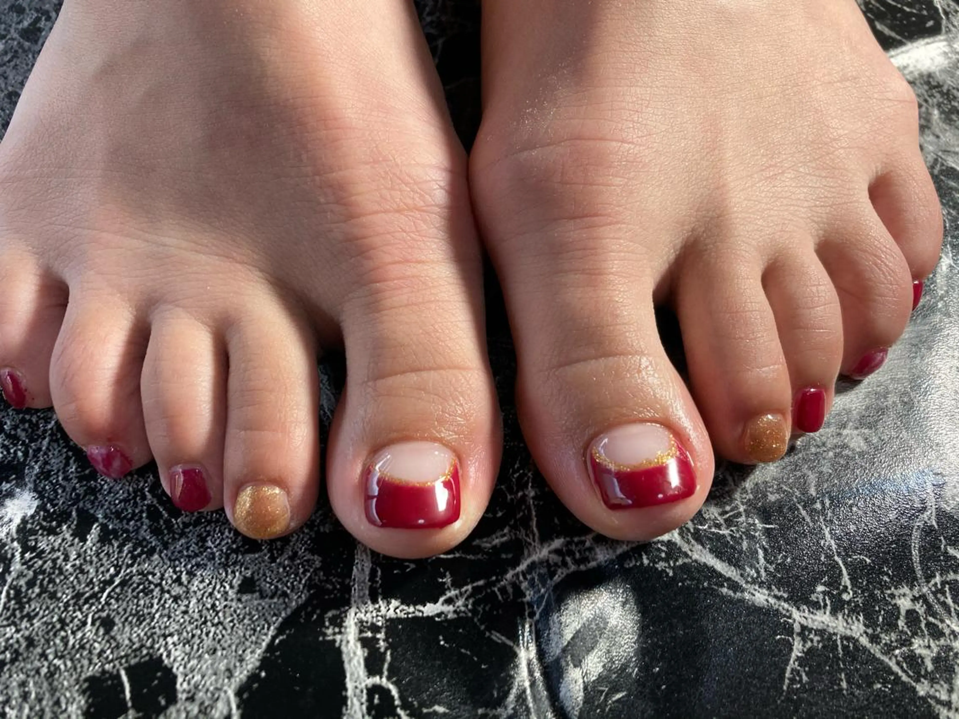 ショート ネイル ハンドネイル フットネイル ✴︎ Delightのネイルデザイン