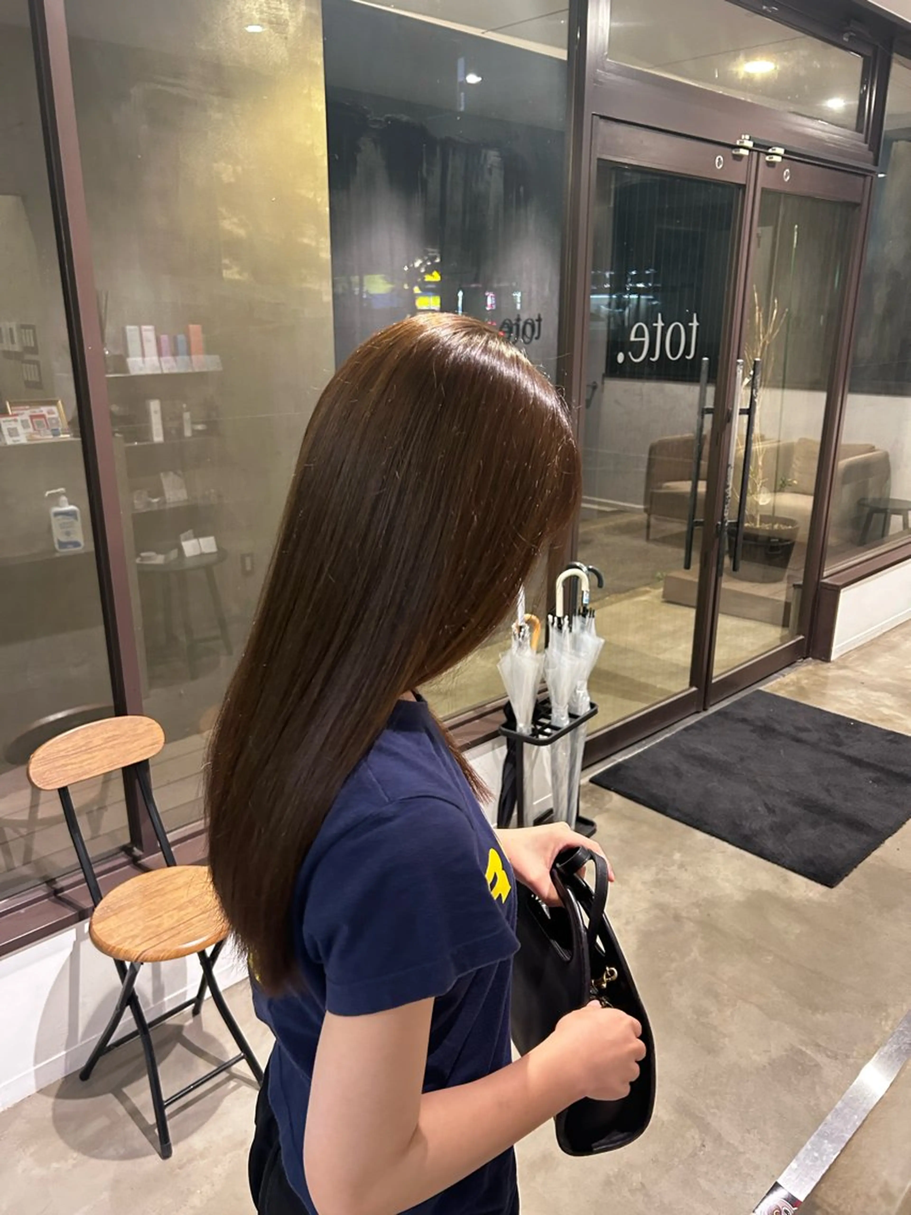 カラー tote. 成瀬晃のヘアスタイル