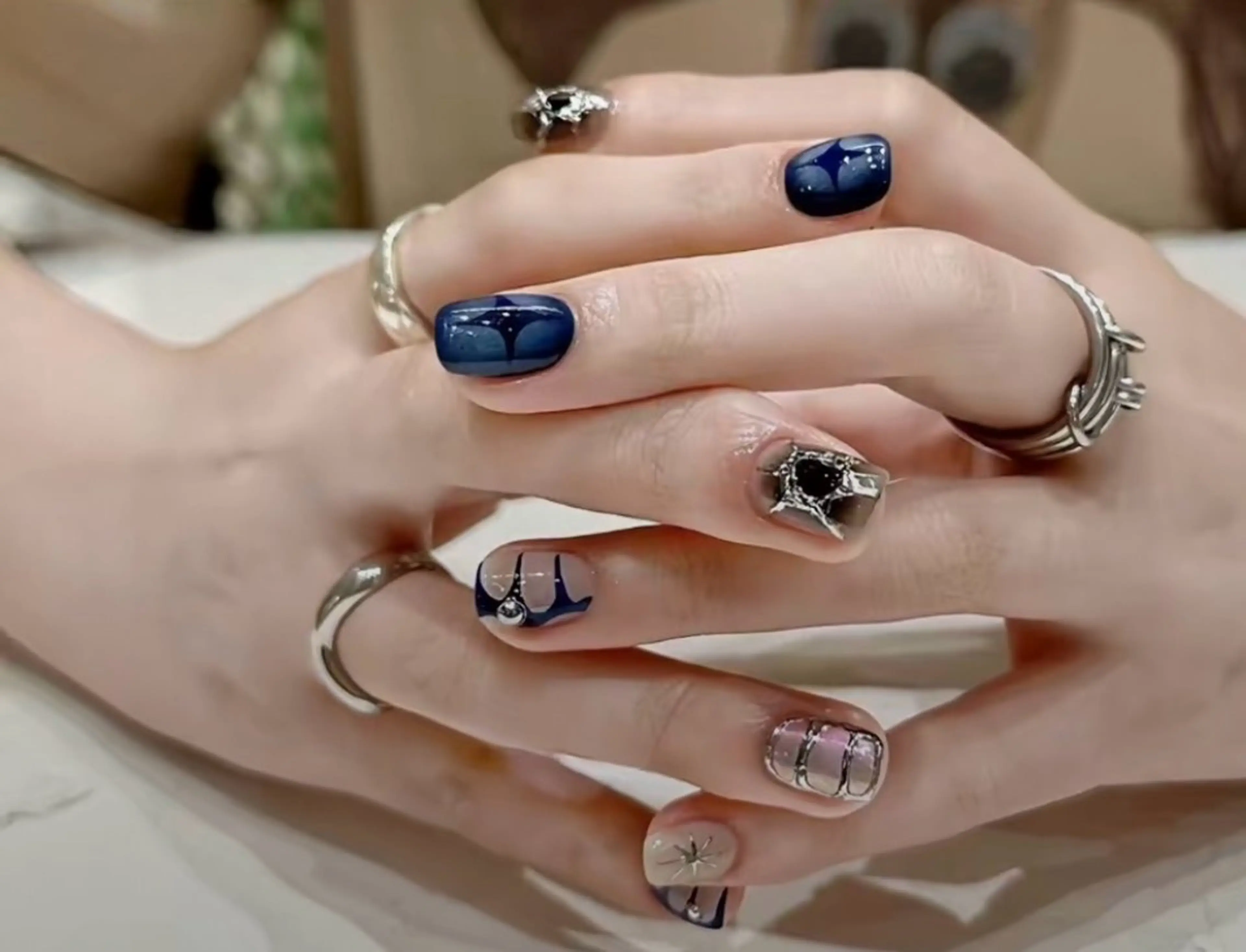 ネイル フットネイル ジェルネイル マグネットネイル 持ち込み ワンカラーネイル ANA 168 池袋のネイルデザイン