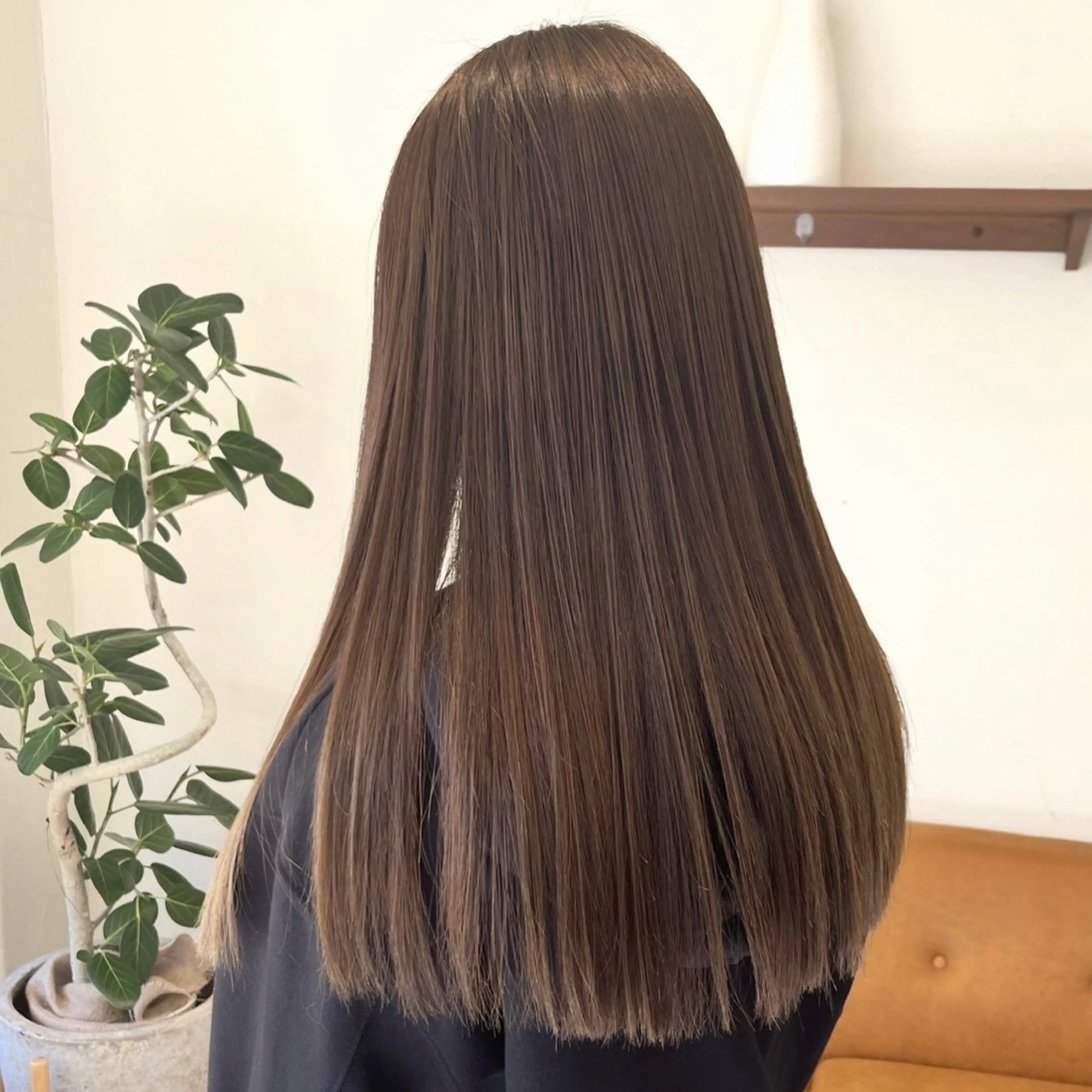 【平日限定】カット+艶カラー💖の写真