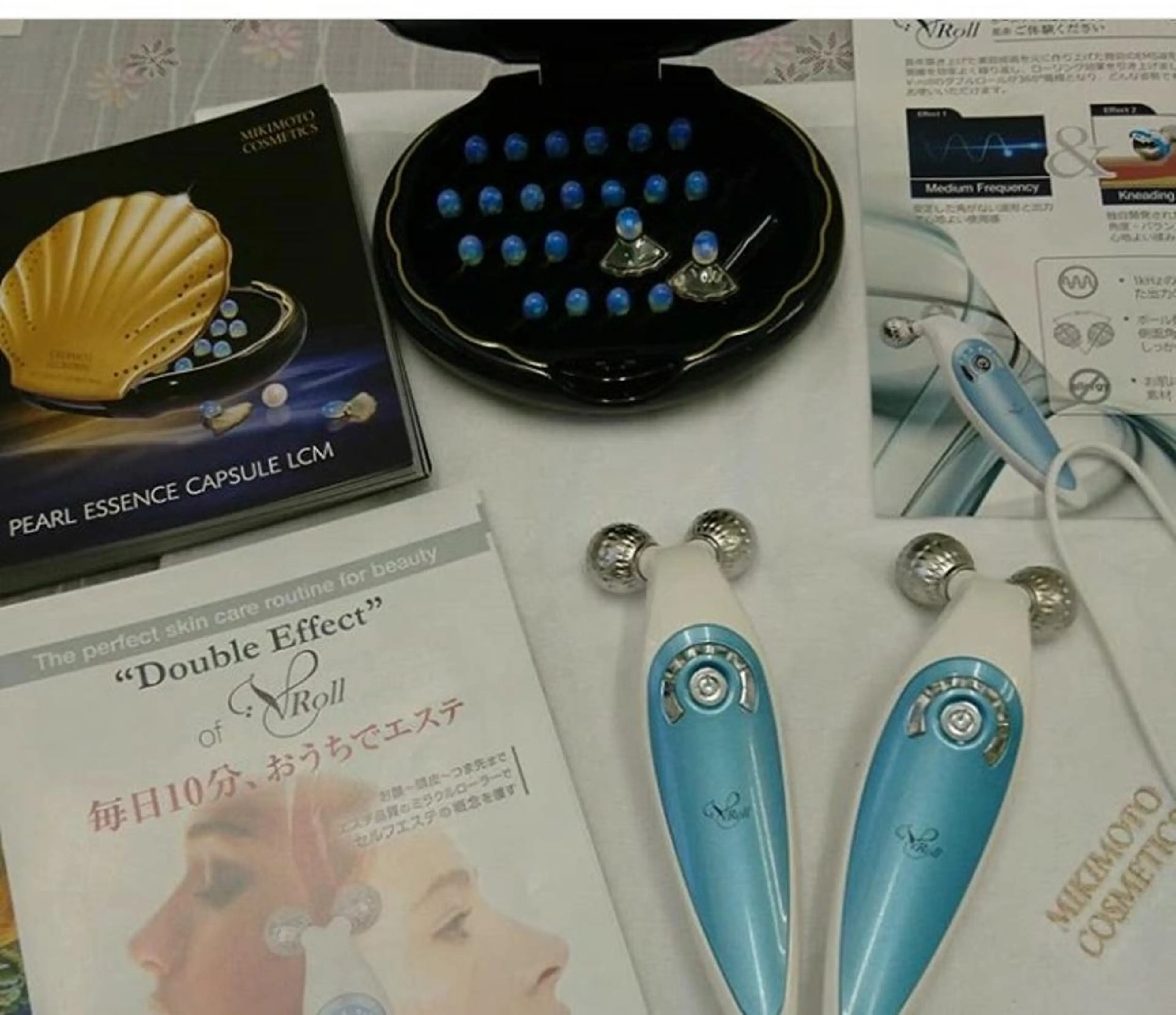 自宅で出来るV-ロール表情筋ケアの写真