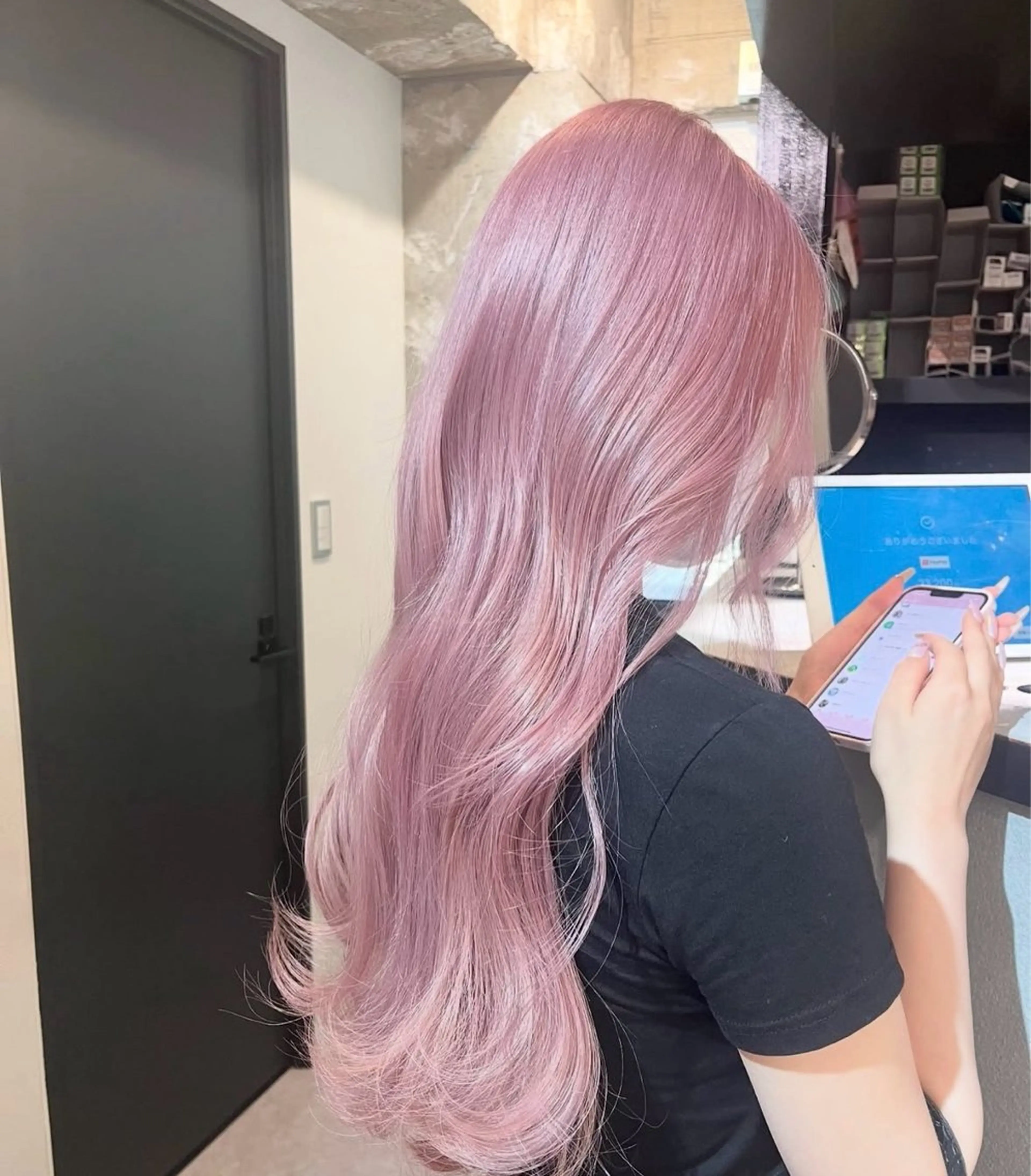 ロング PELE所属・【渋谷ハイトーン/ ブリーチ】ミサキ🎀のヘアスタイル