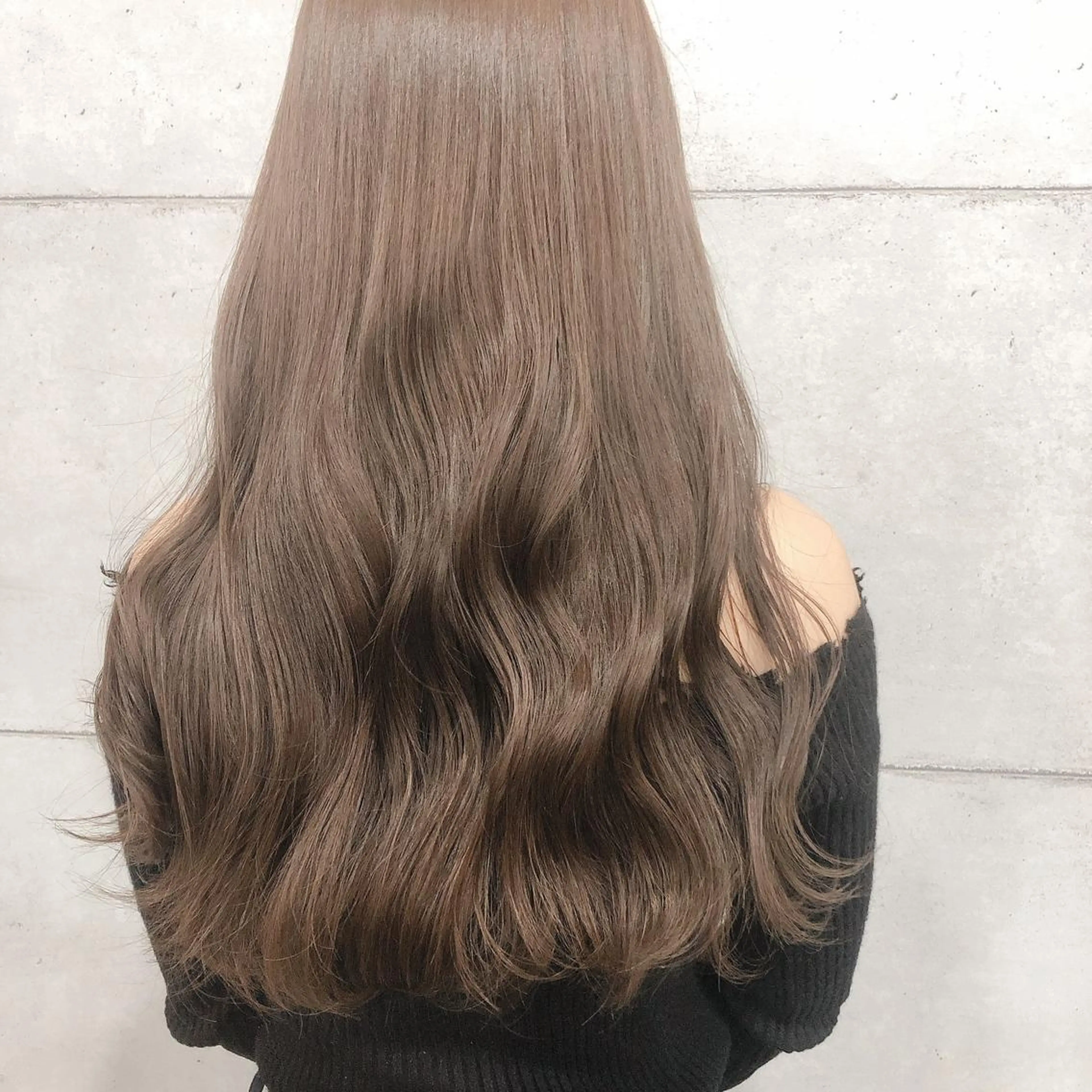 ミディアム カラー パーマ ヘアアレンジ メンズ キッズ ネイル マツエク・マツパ 切りっぱなしボブ メンズバレイヤージュ メンズブリーチ メンズインナーカラー メンズ韓国風 カット 縮毛矯正 トリートメント ヘアセット 艶髪育成サロン 京橋　shinのヘアスタイル