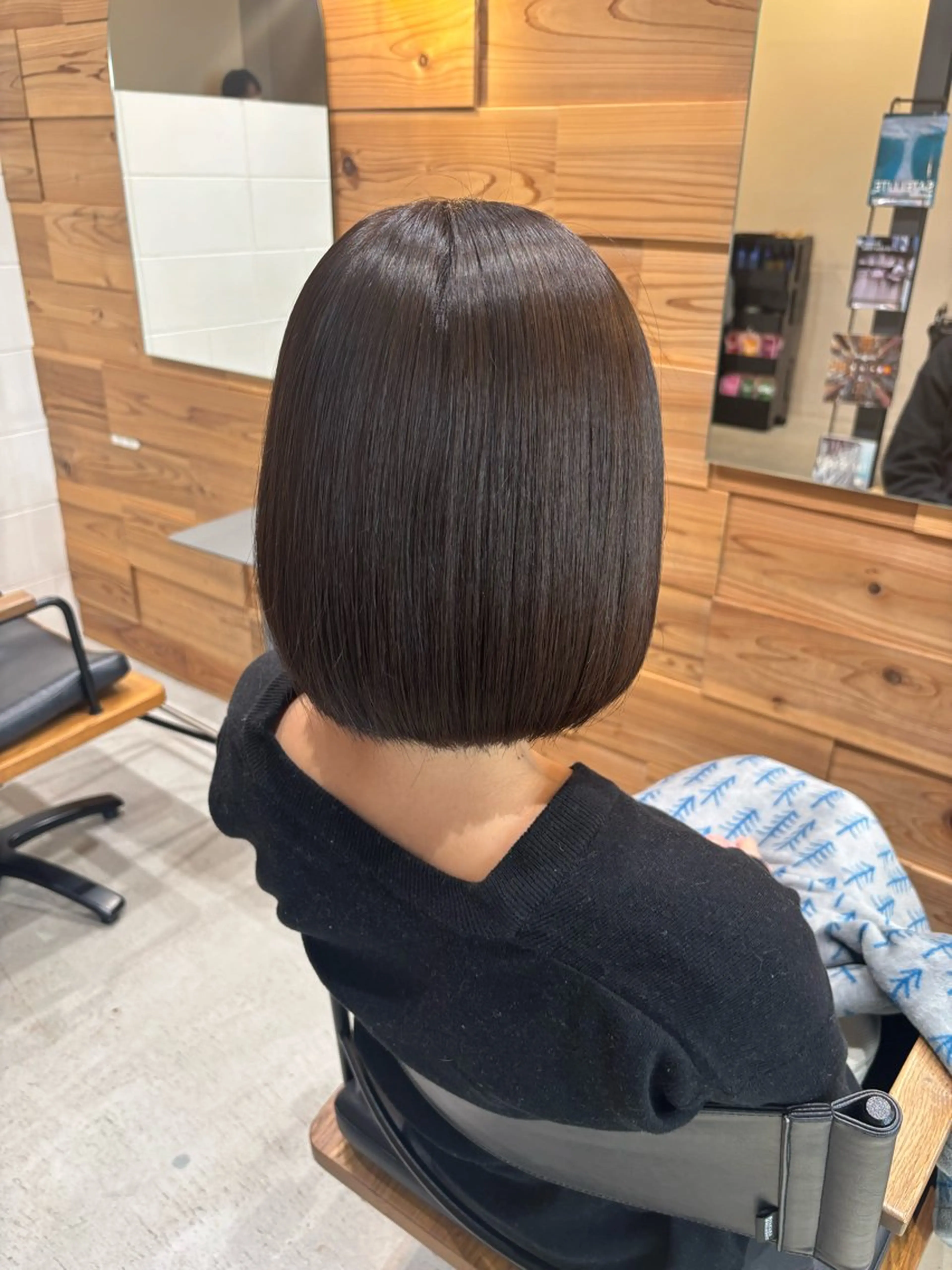 ショート カラー ヘアカラー 咲月/モード風/ボブ /ナチュラルカラーのヘアスタイル